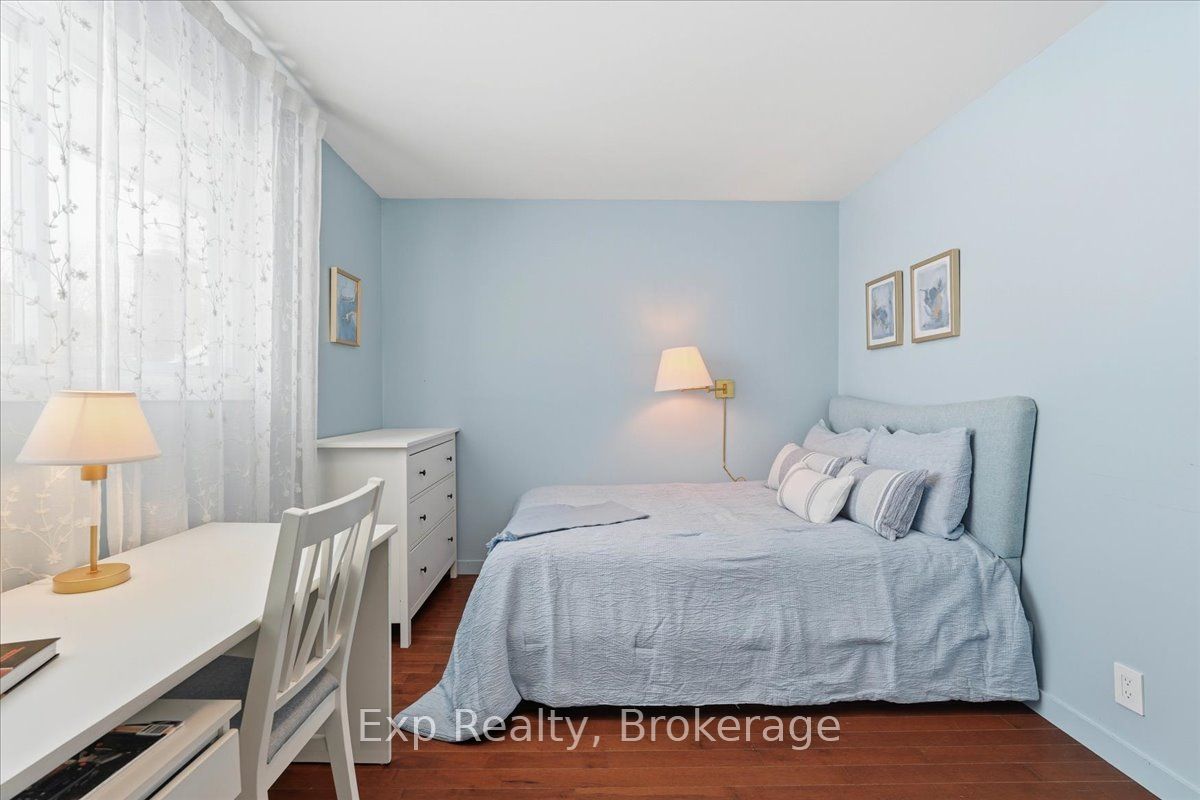 15 Thorncliffe Drive Property Photo 27
