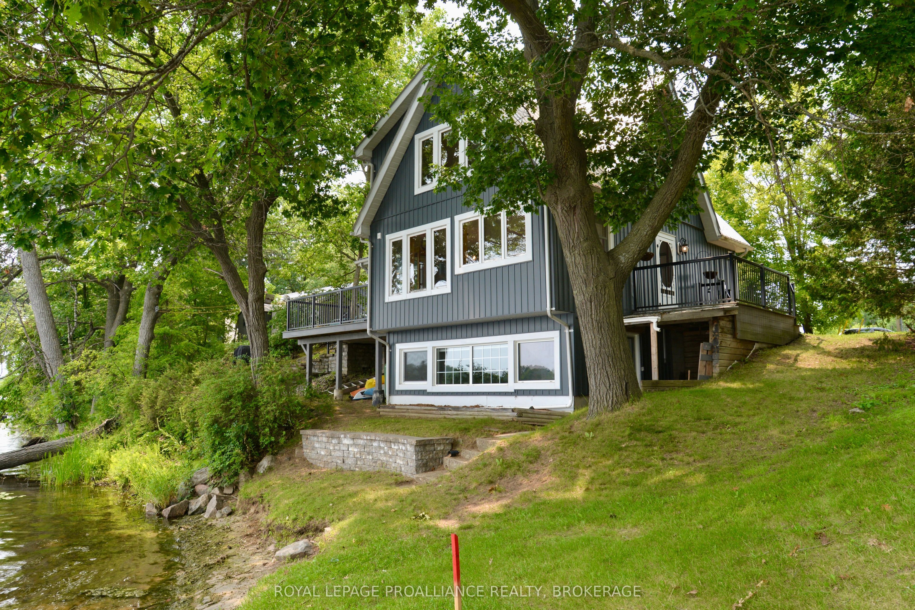 6079 Carleton Drive Property Photo 2