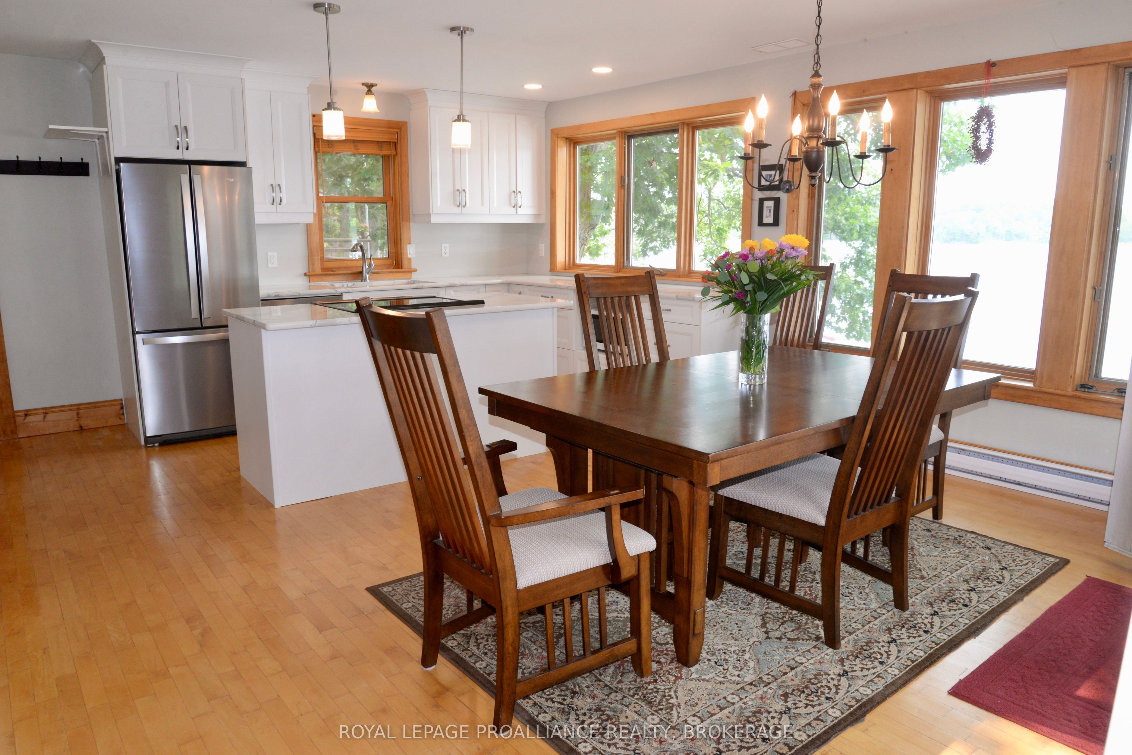 6079 Carleton Drive Property Photo 15