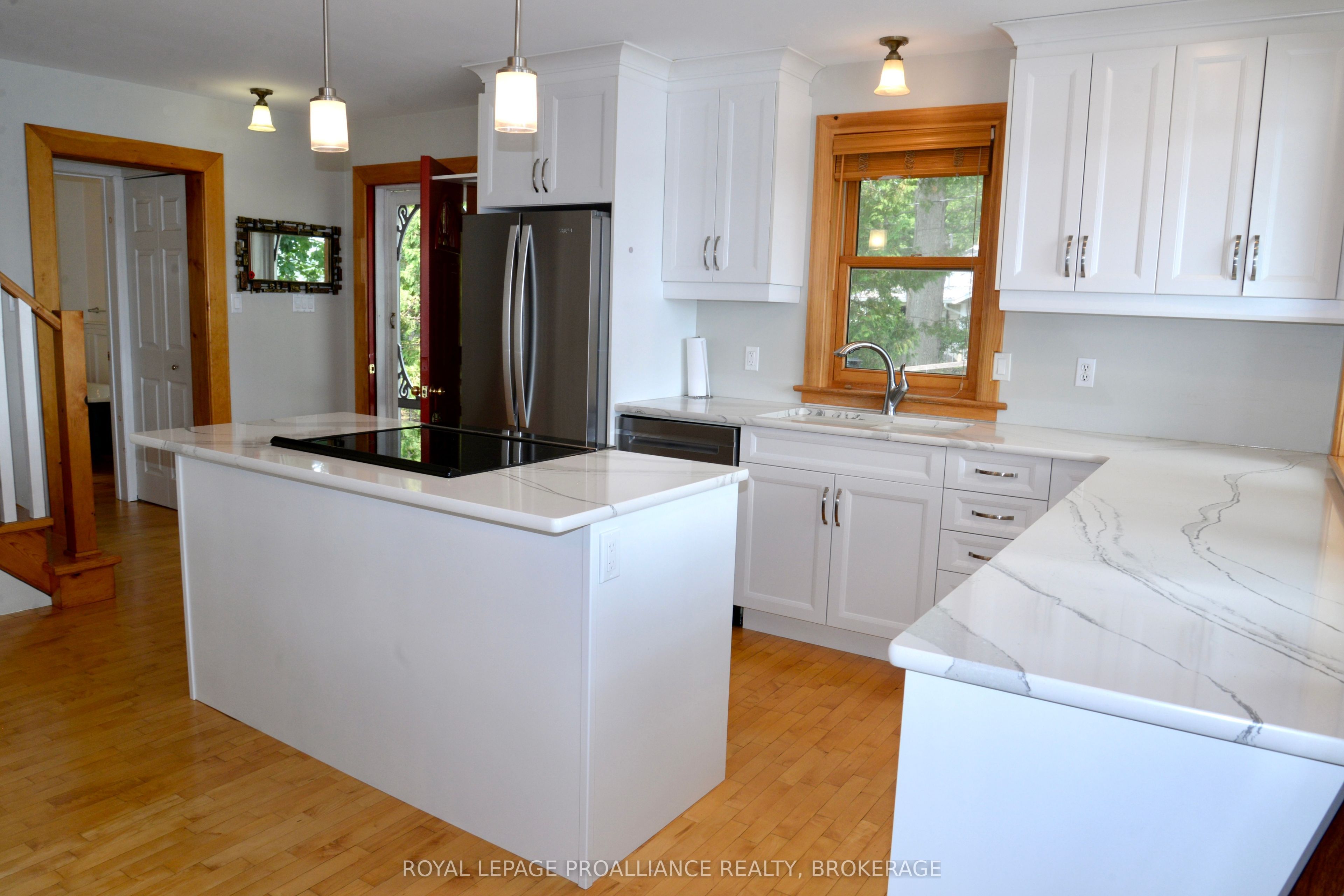 6079 Carleton Drive Property Photo 18