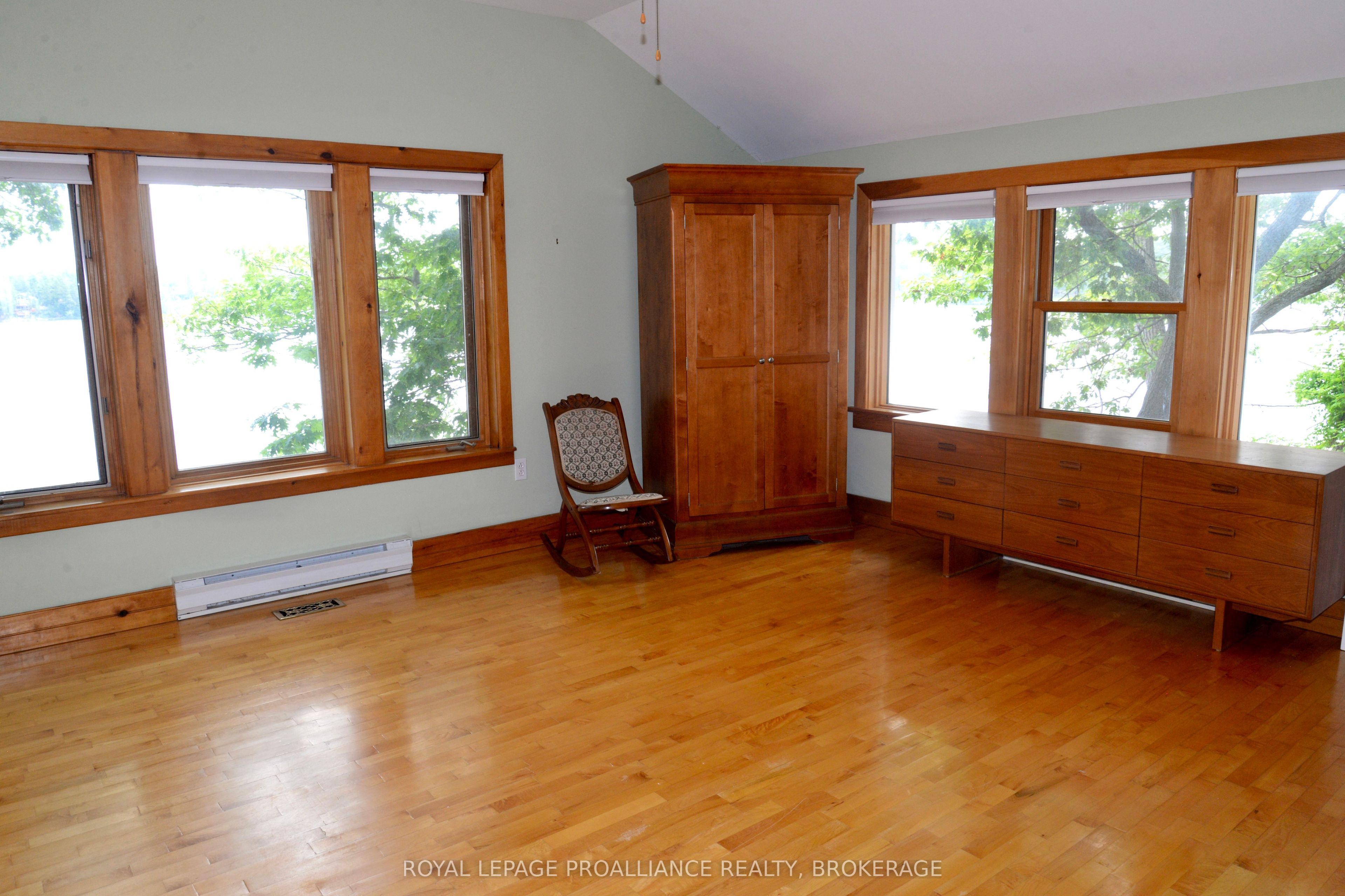 6079 Carleton Drive Property Photo 23