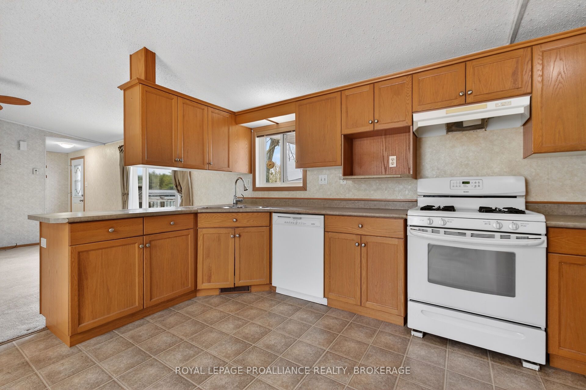 1 Elm Street Property Photo 19