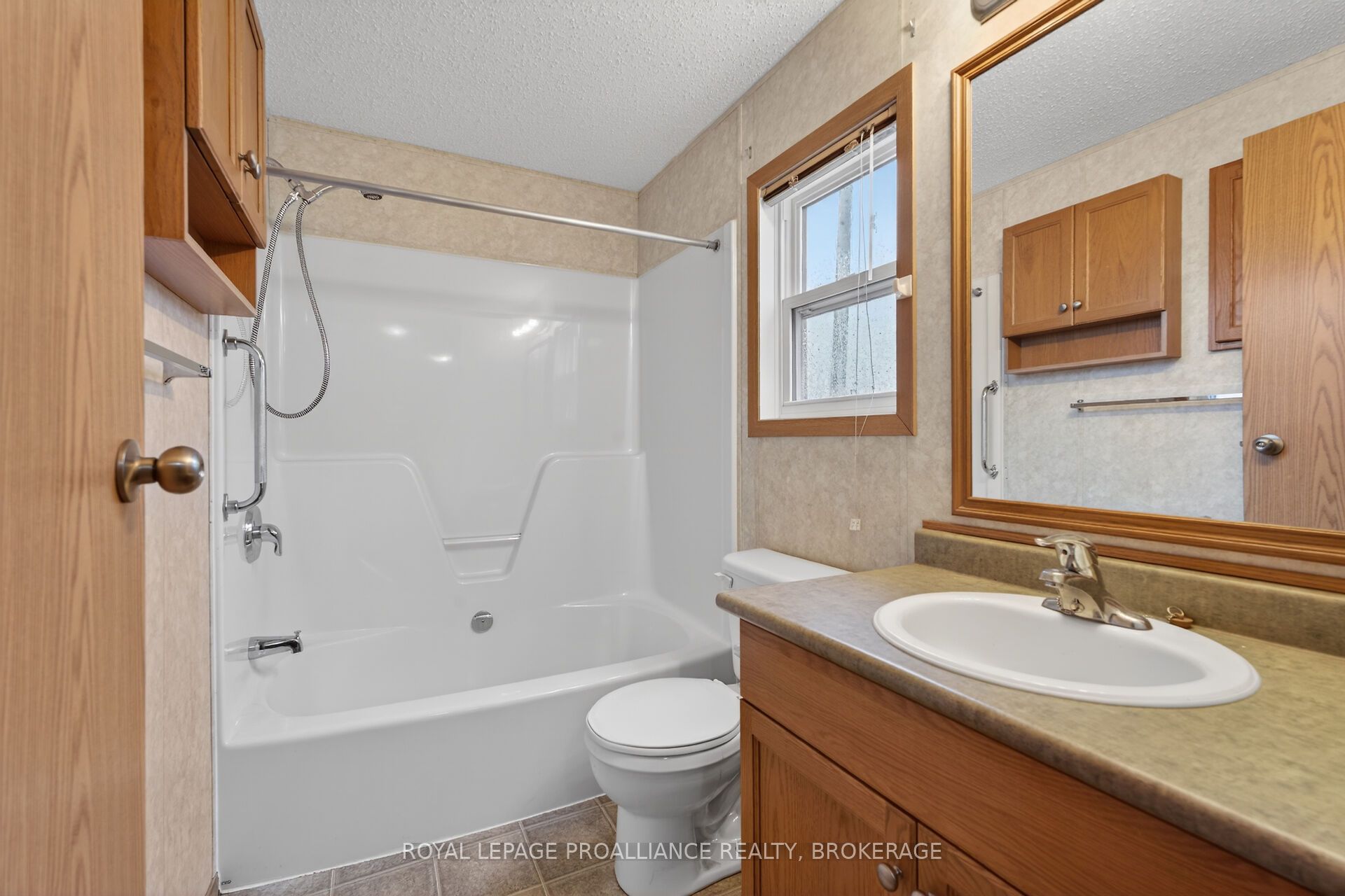 1 Elm Street Property Photo 27