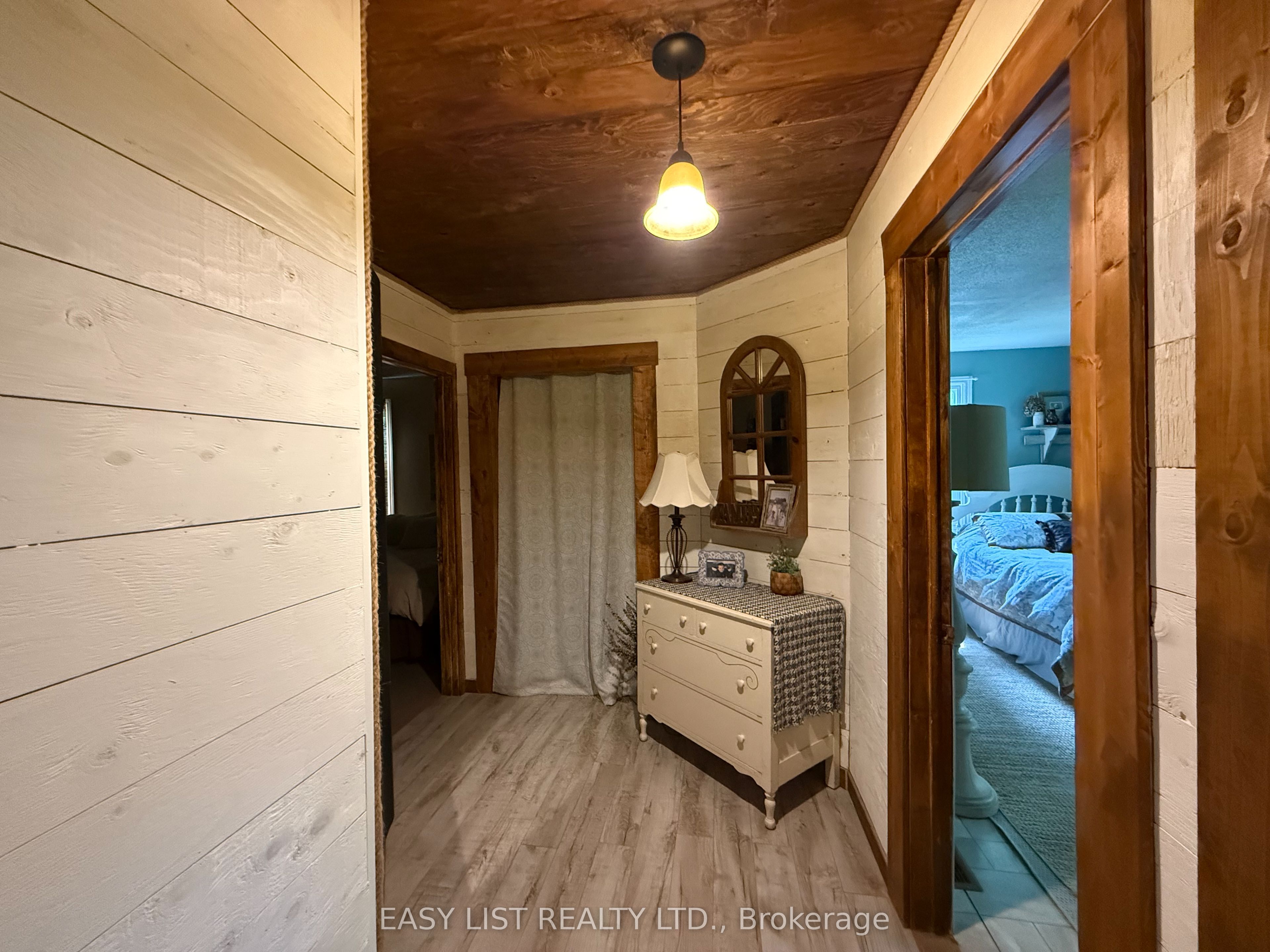 6087 Birch Lane Property Photo 6