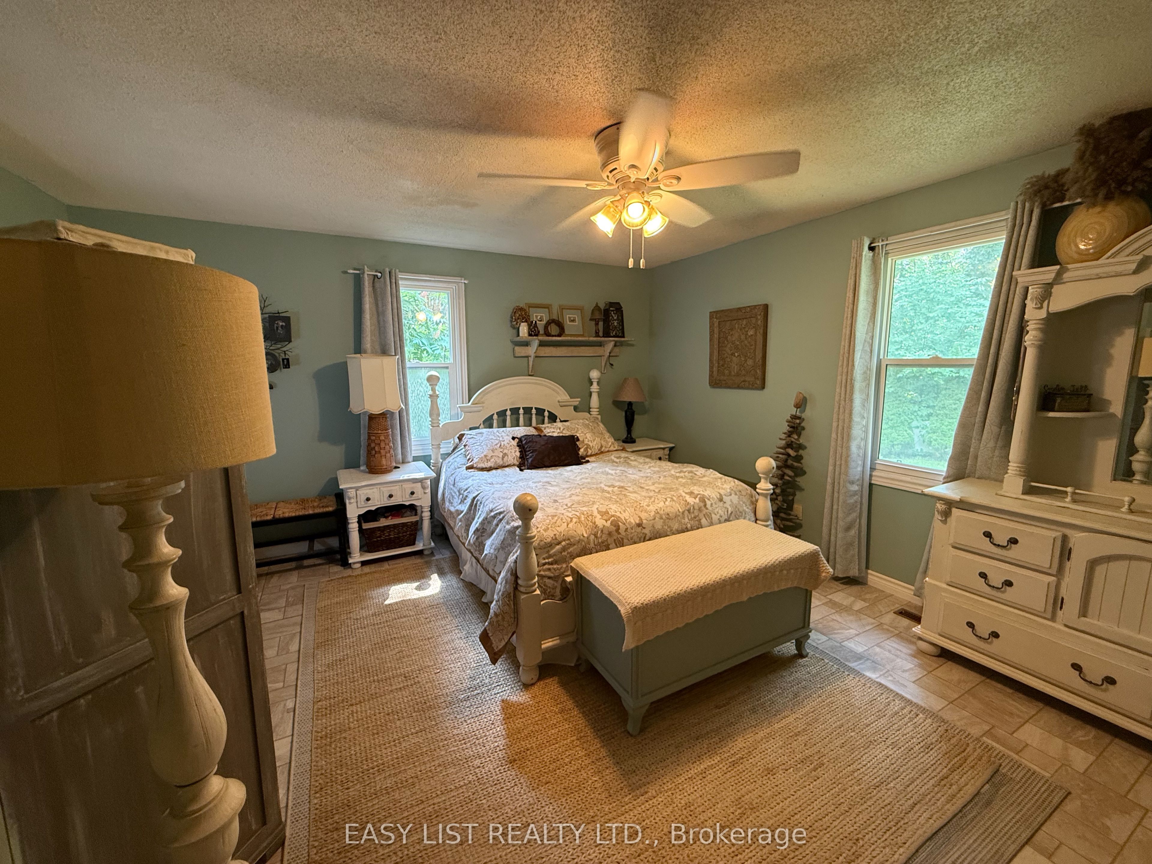6087 Birch Lane Property Photo 18