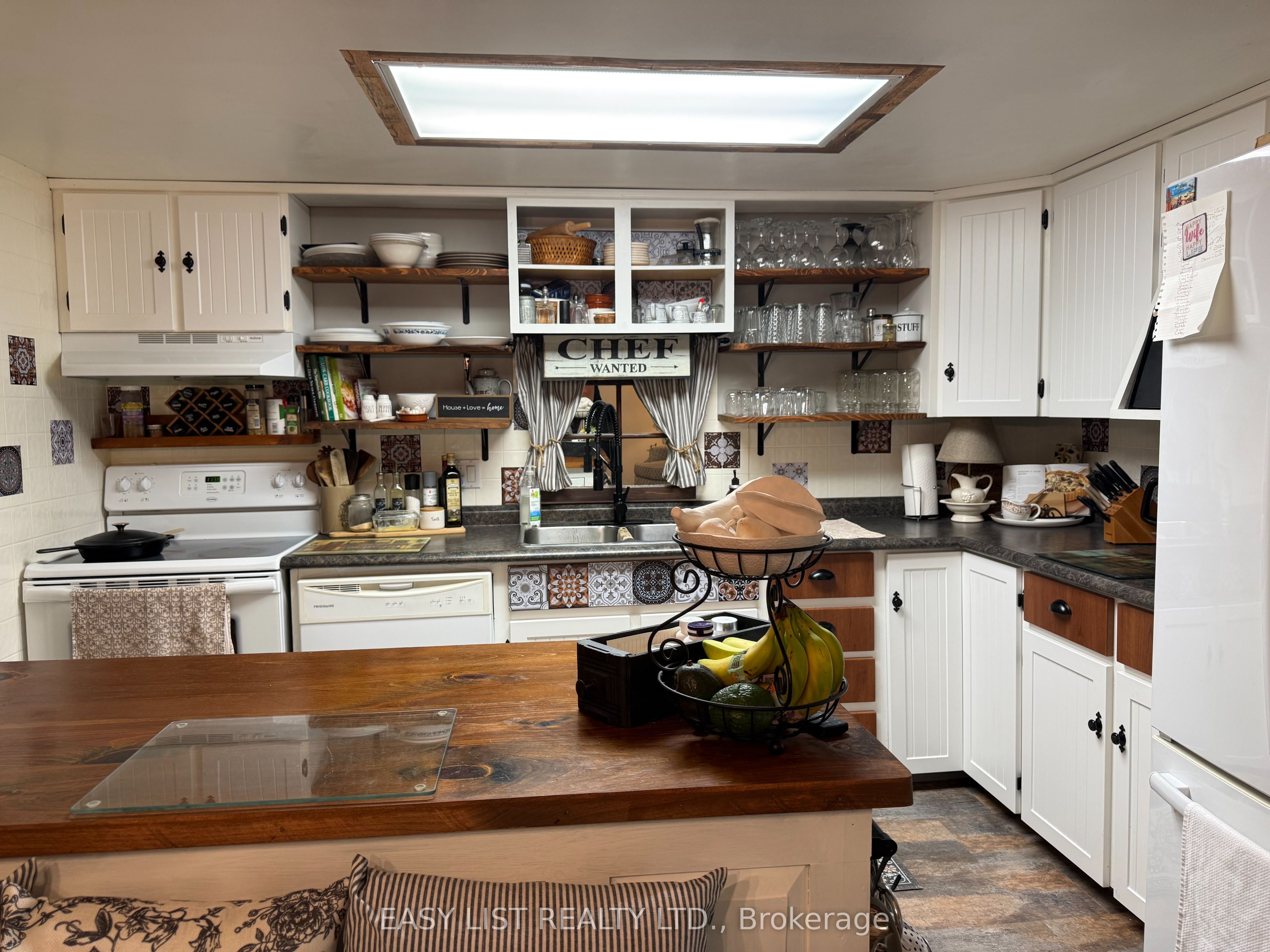 6087 Birch Lane Property Photo 24