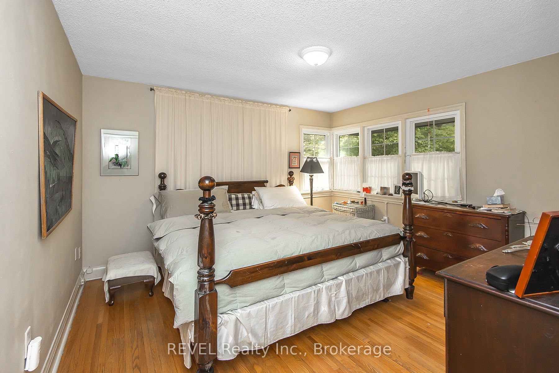 113 St. Paul Crescent Property Photo 19