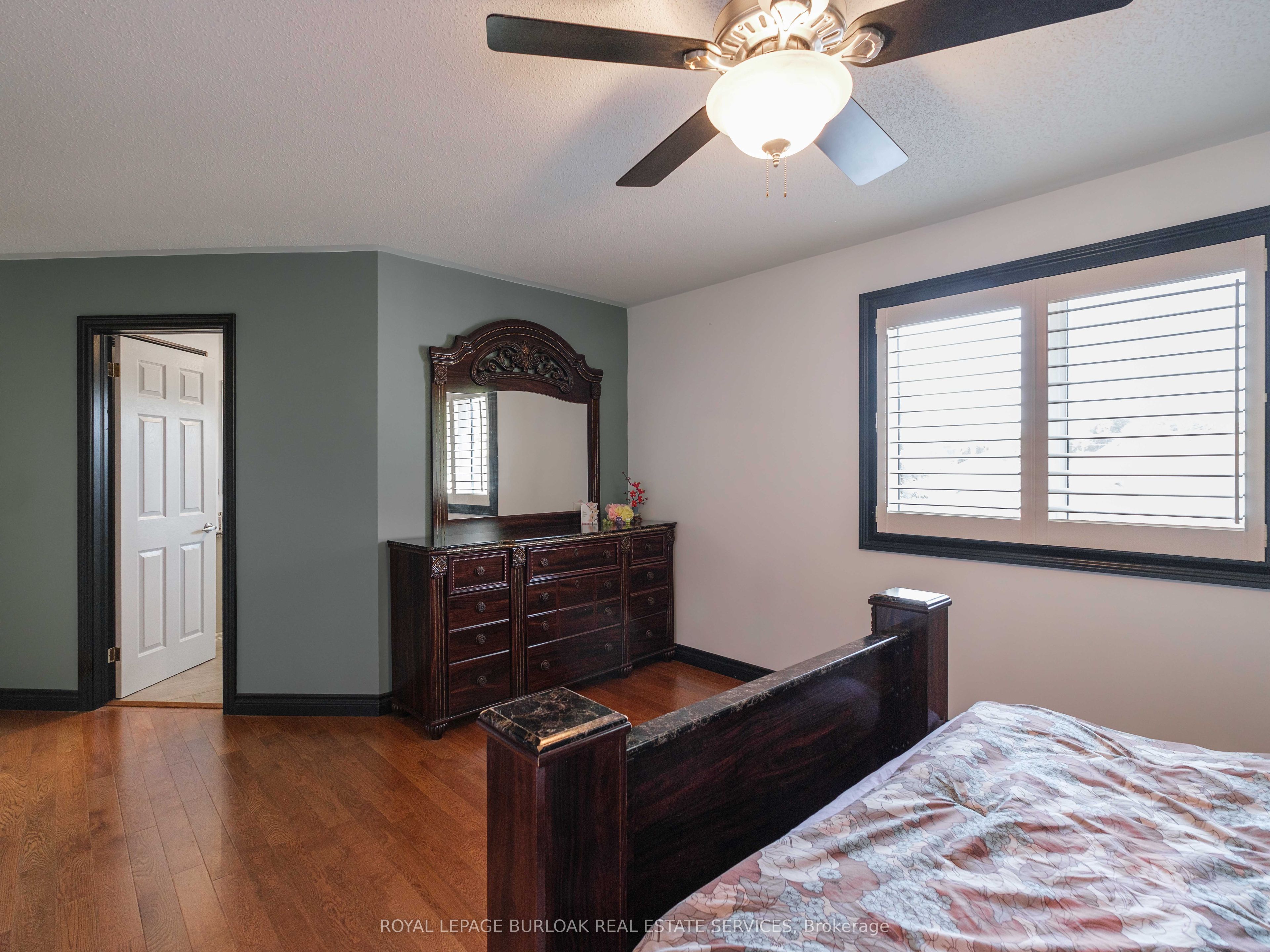 10 Porter Avenue Property Photo 18