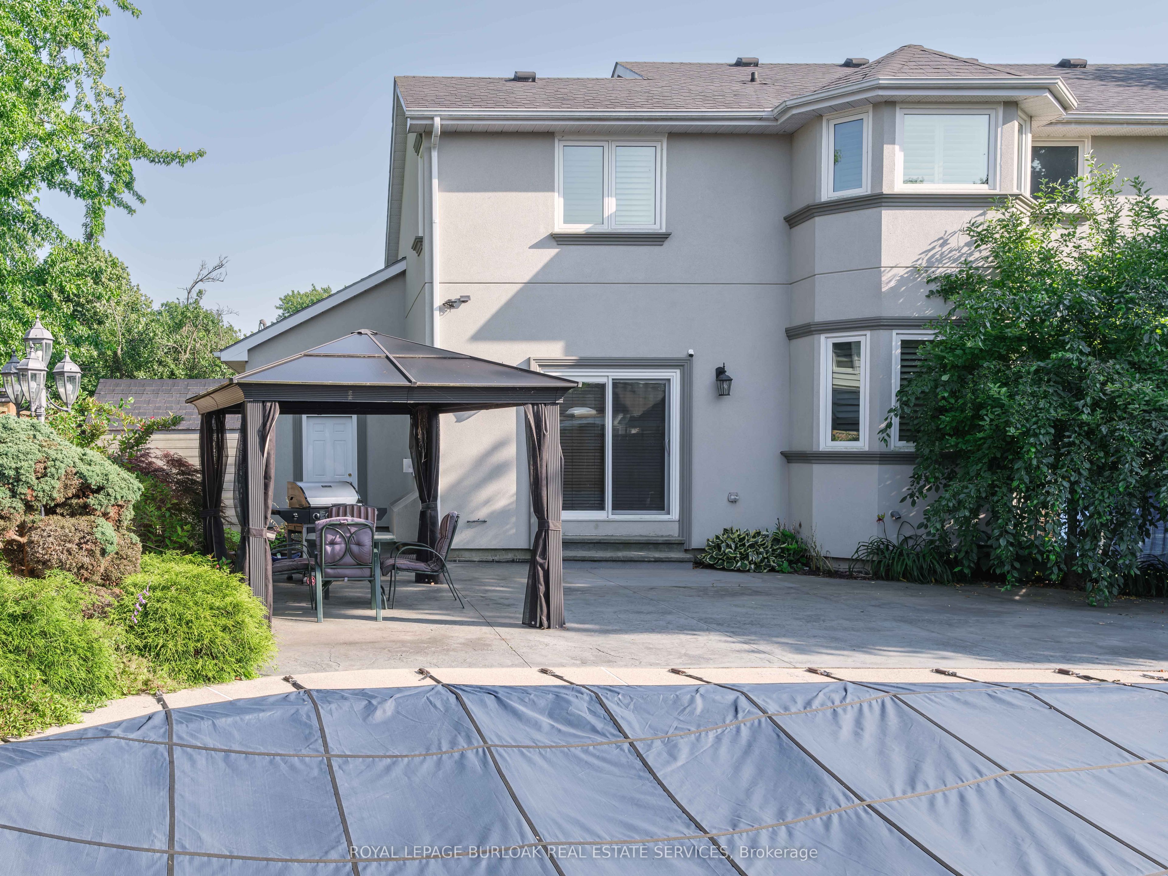 10 Porter Avenue Property Photo 31