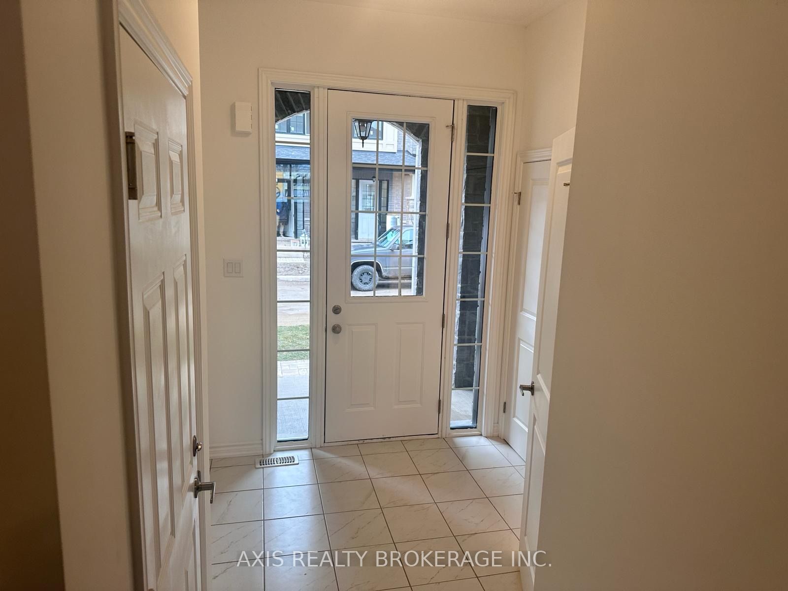 7456 Baycrest Common Property Photo 2