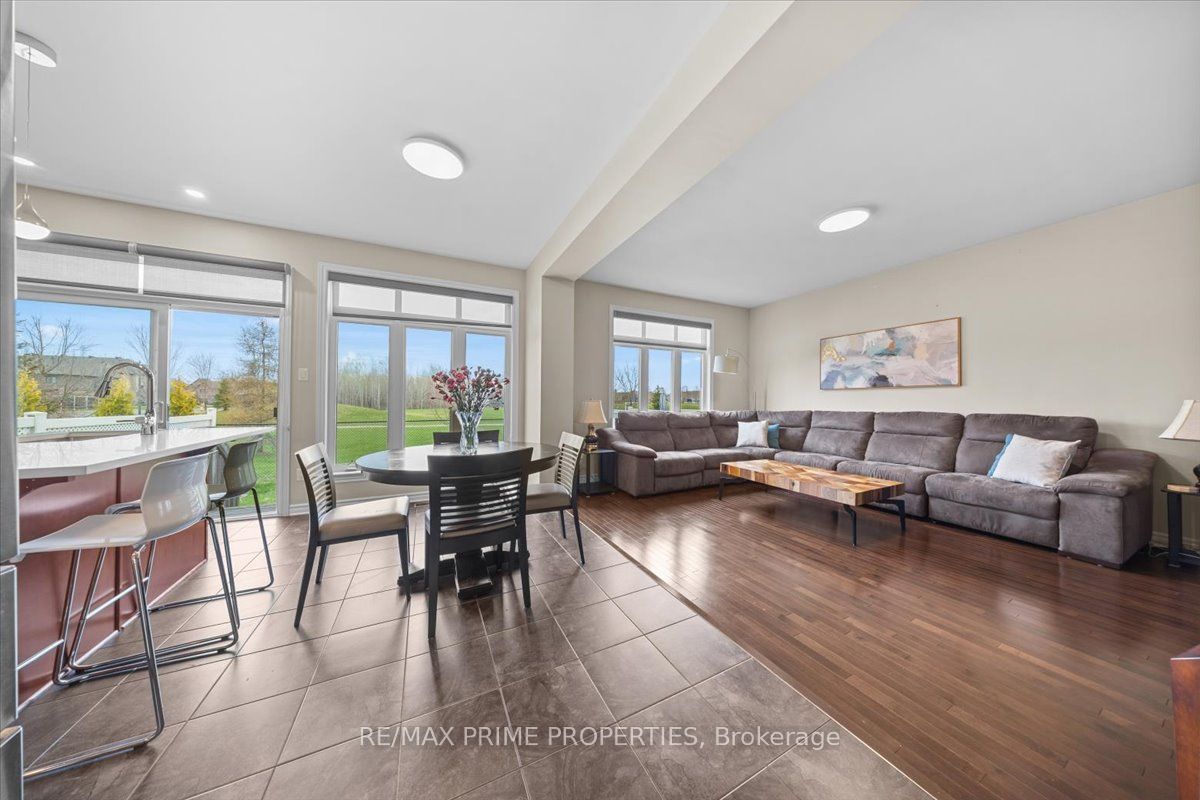 816 Azure Street Property Photo 21