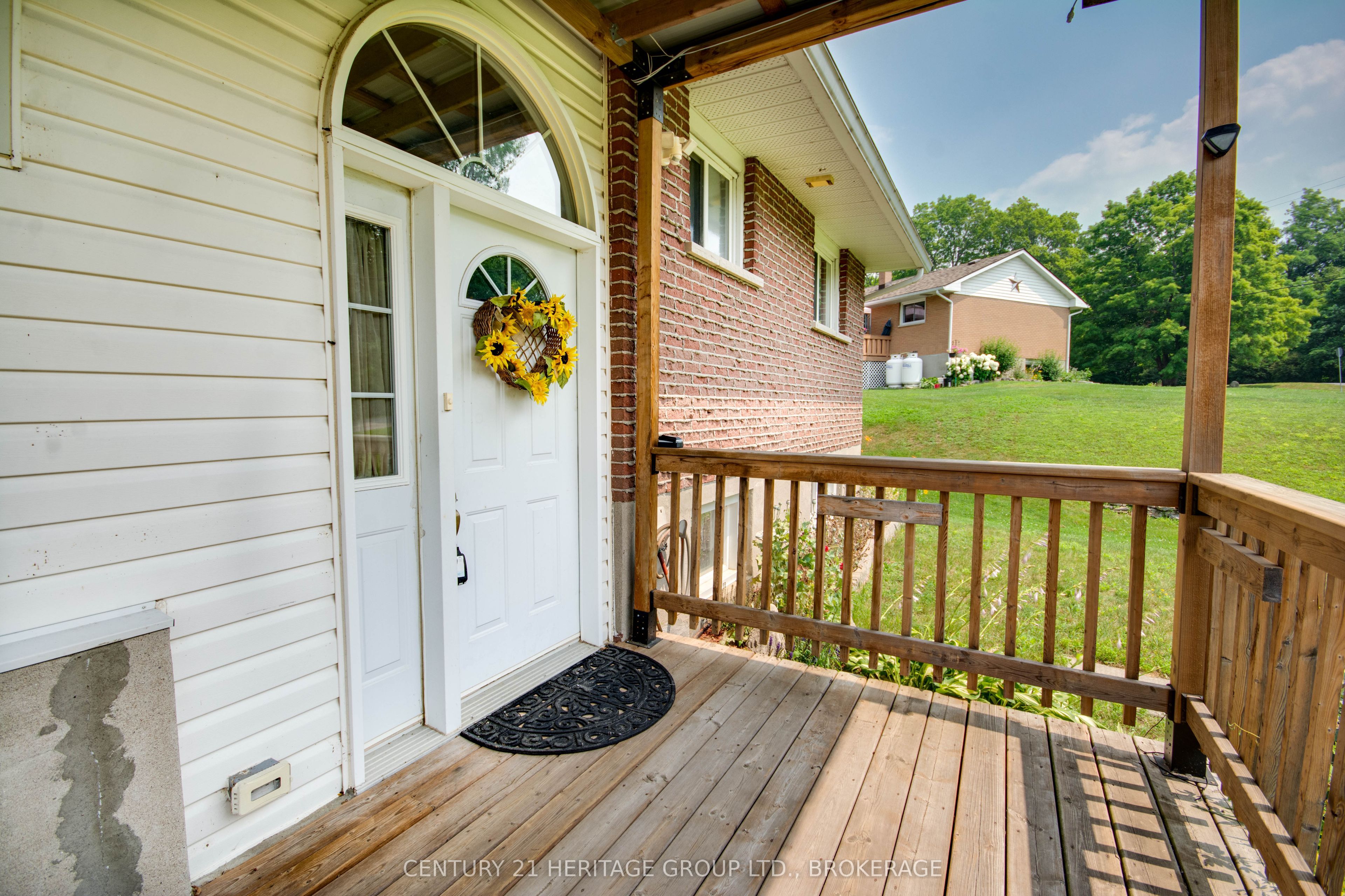 4309 Maple Drive Property Photo 6