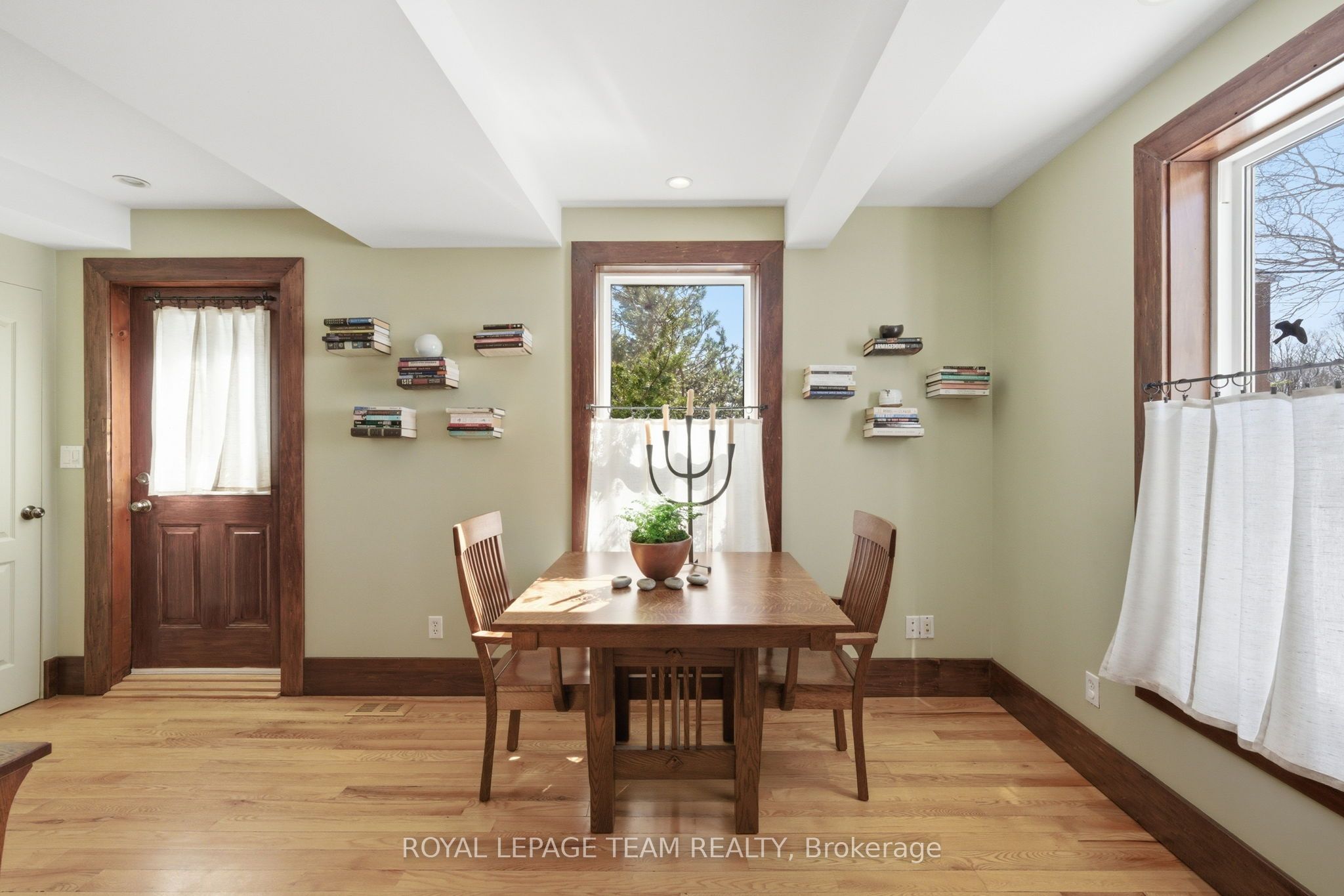 238 Park Avenue Property Photo 21