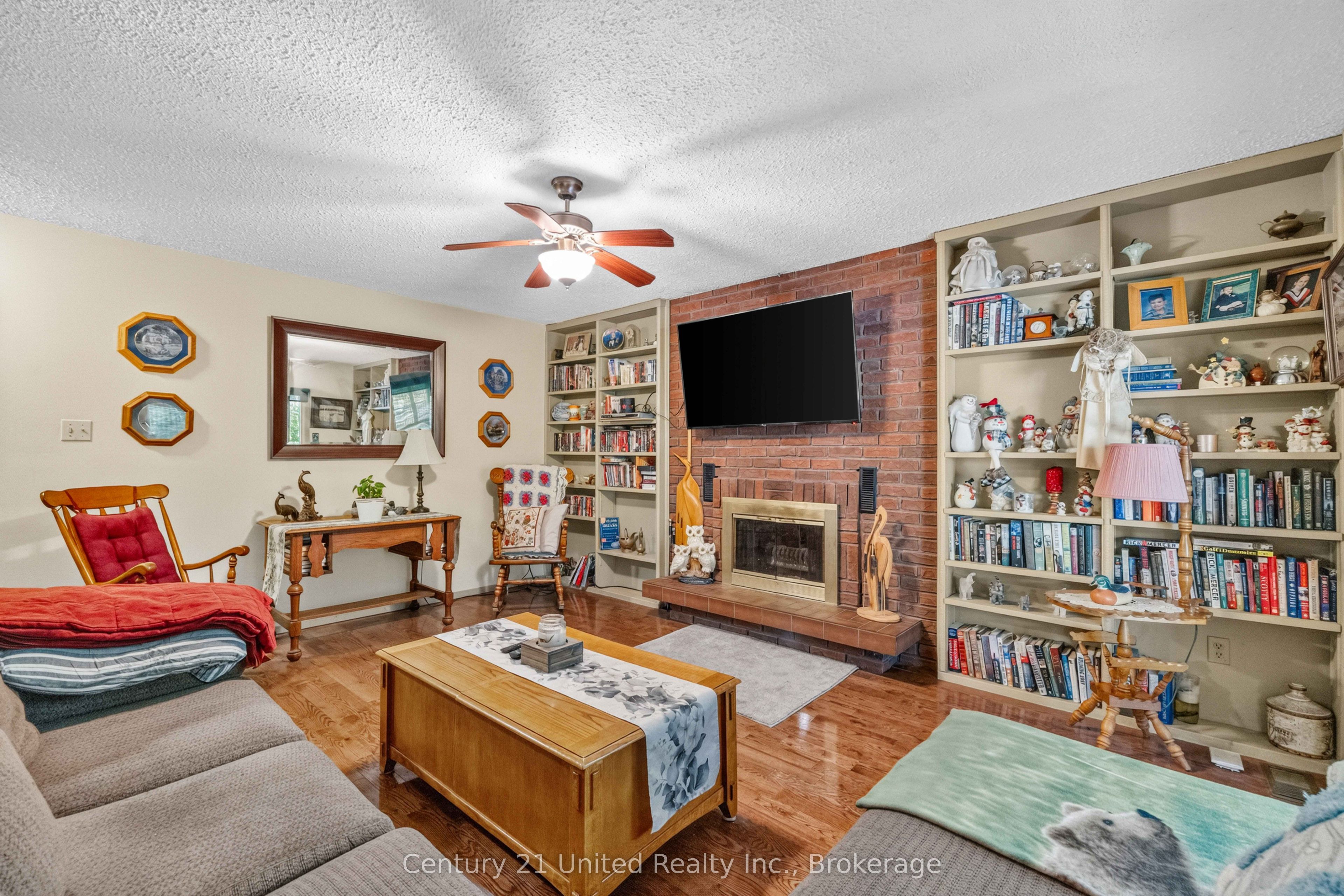 941 Golfview Road Property Photo 12
