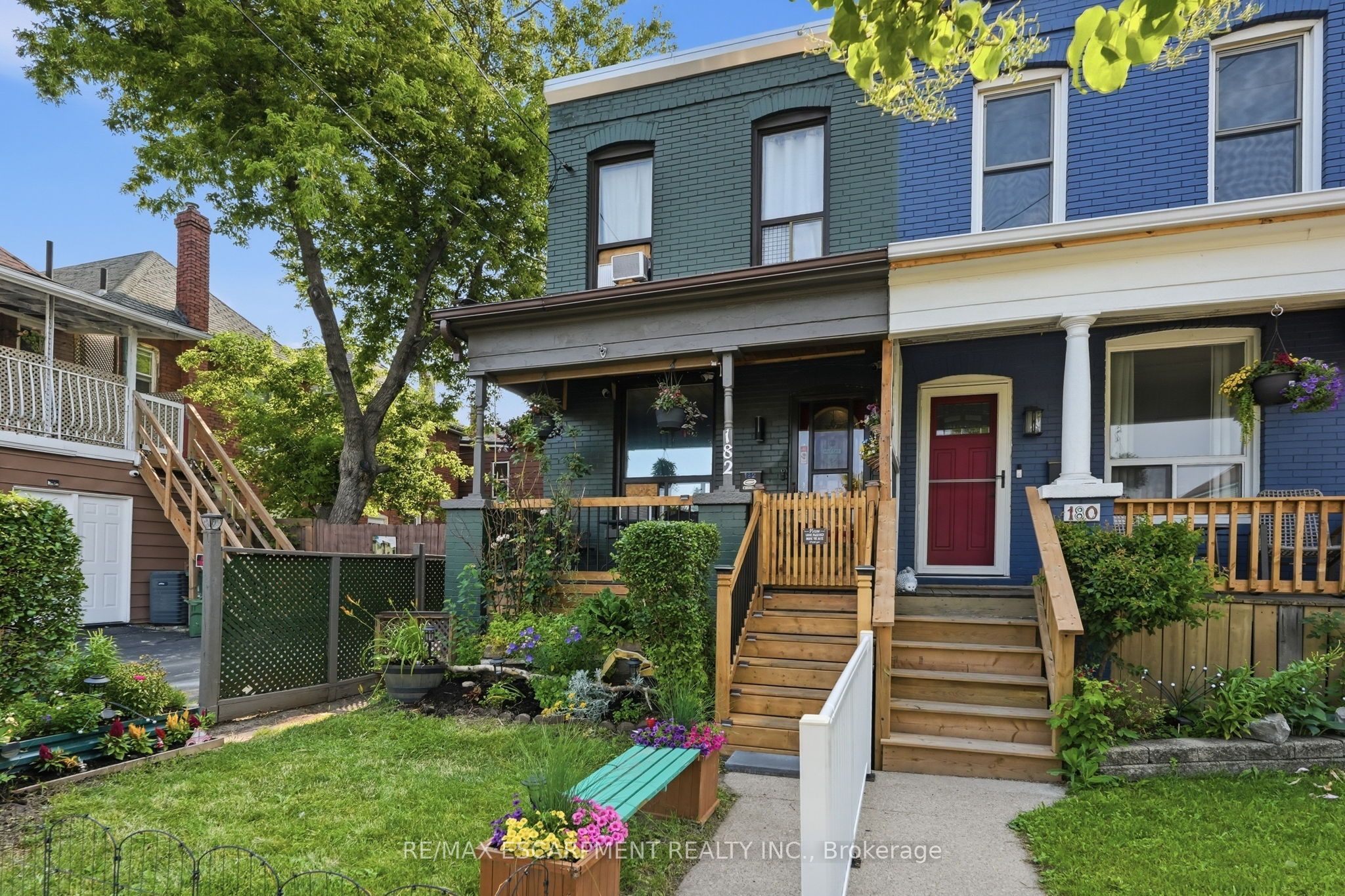 182 Cavell Avenue Property Photo 2