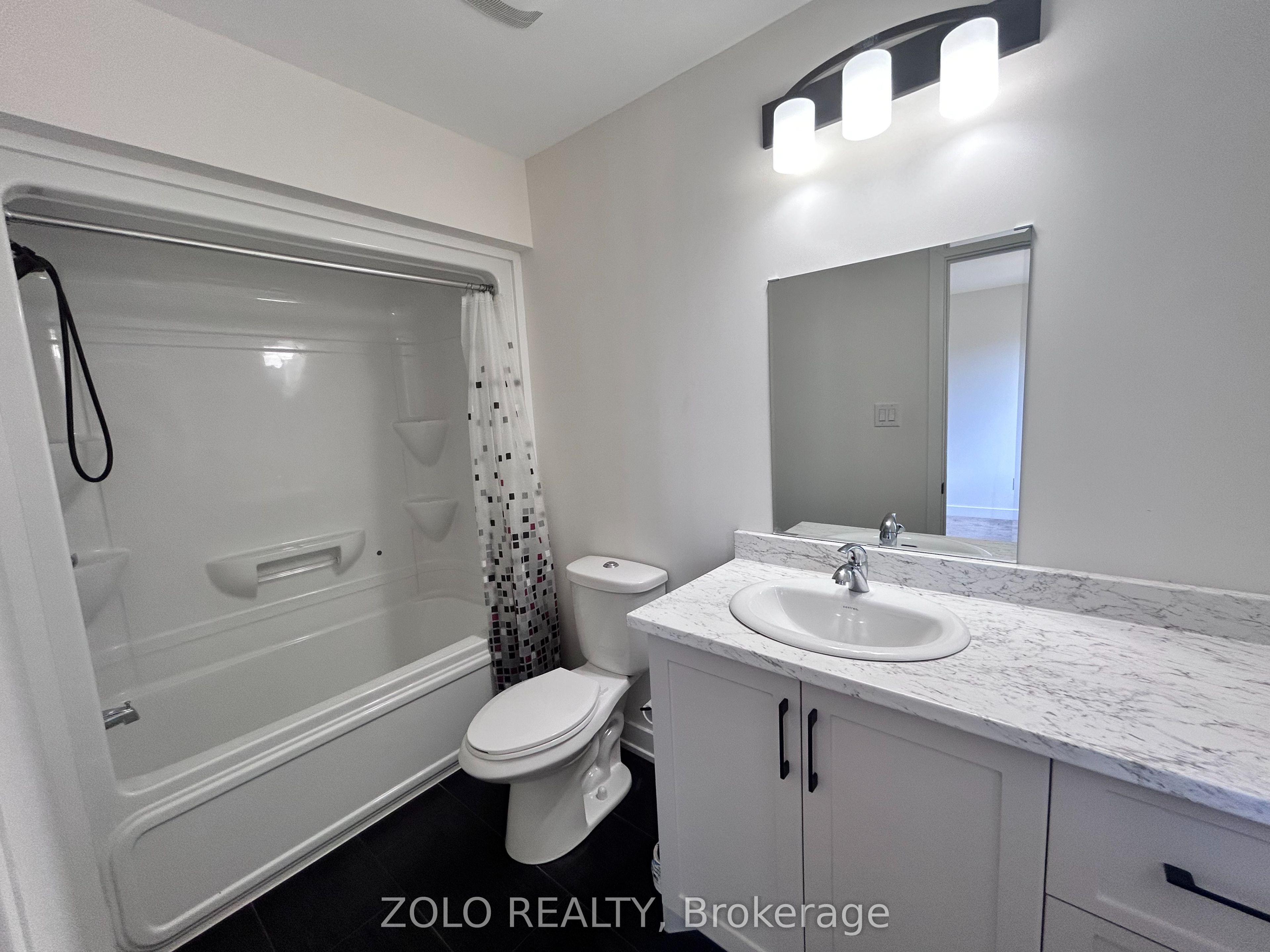 67 Whitcomb Crescent Property Photo 20