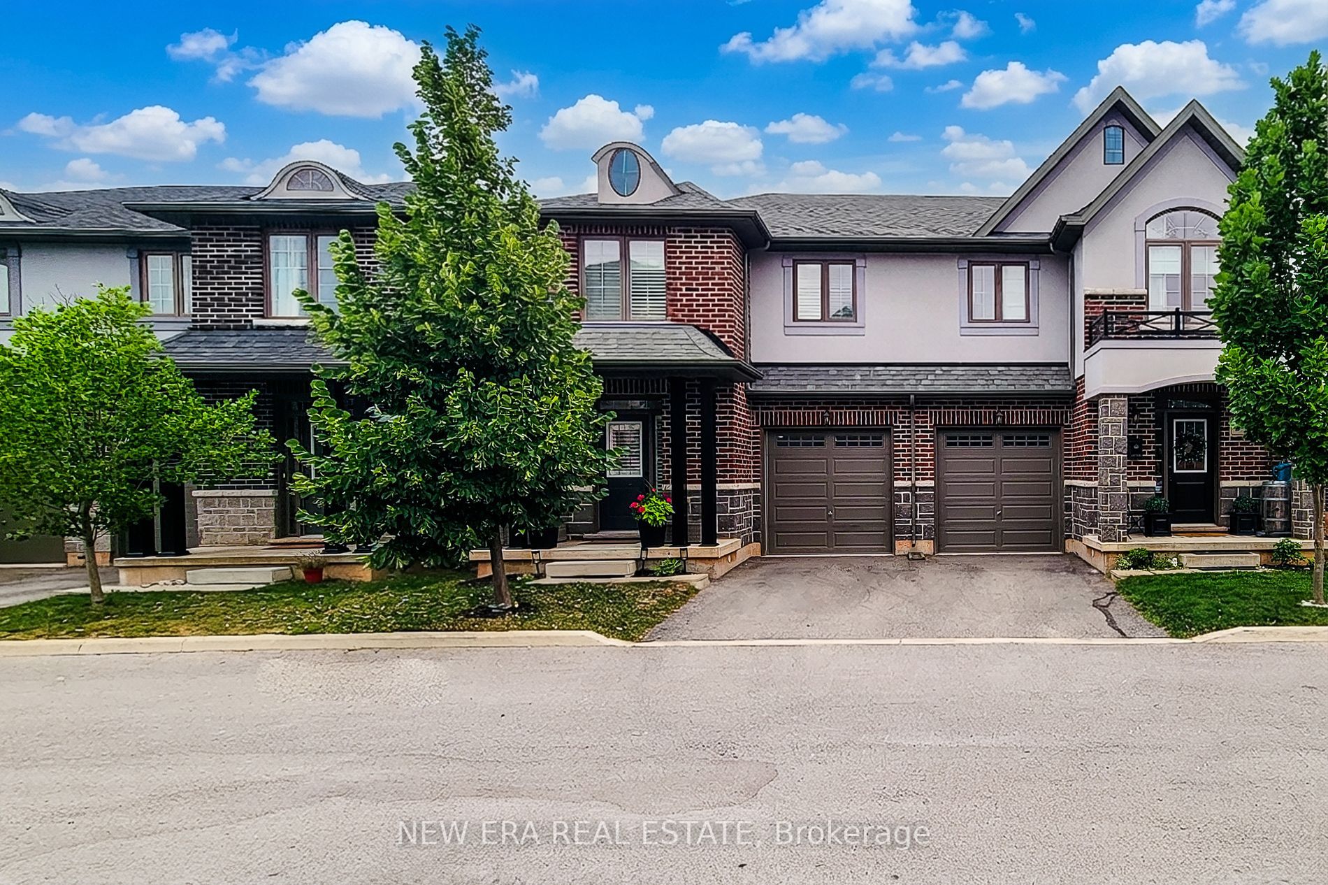 4297 East Avenue E 10