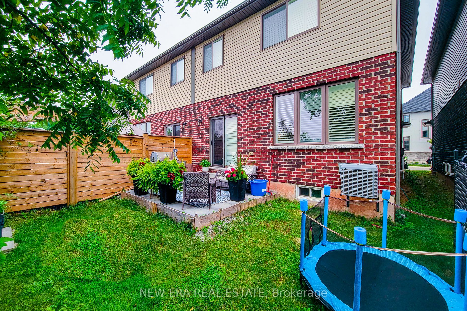 4297 East Avenue E 10 Property Photo 4