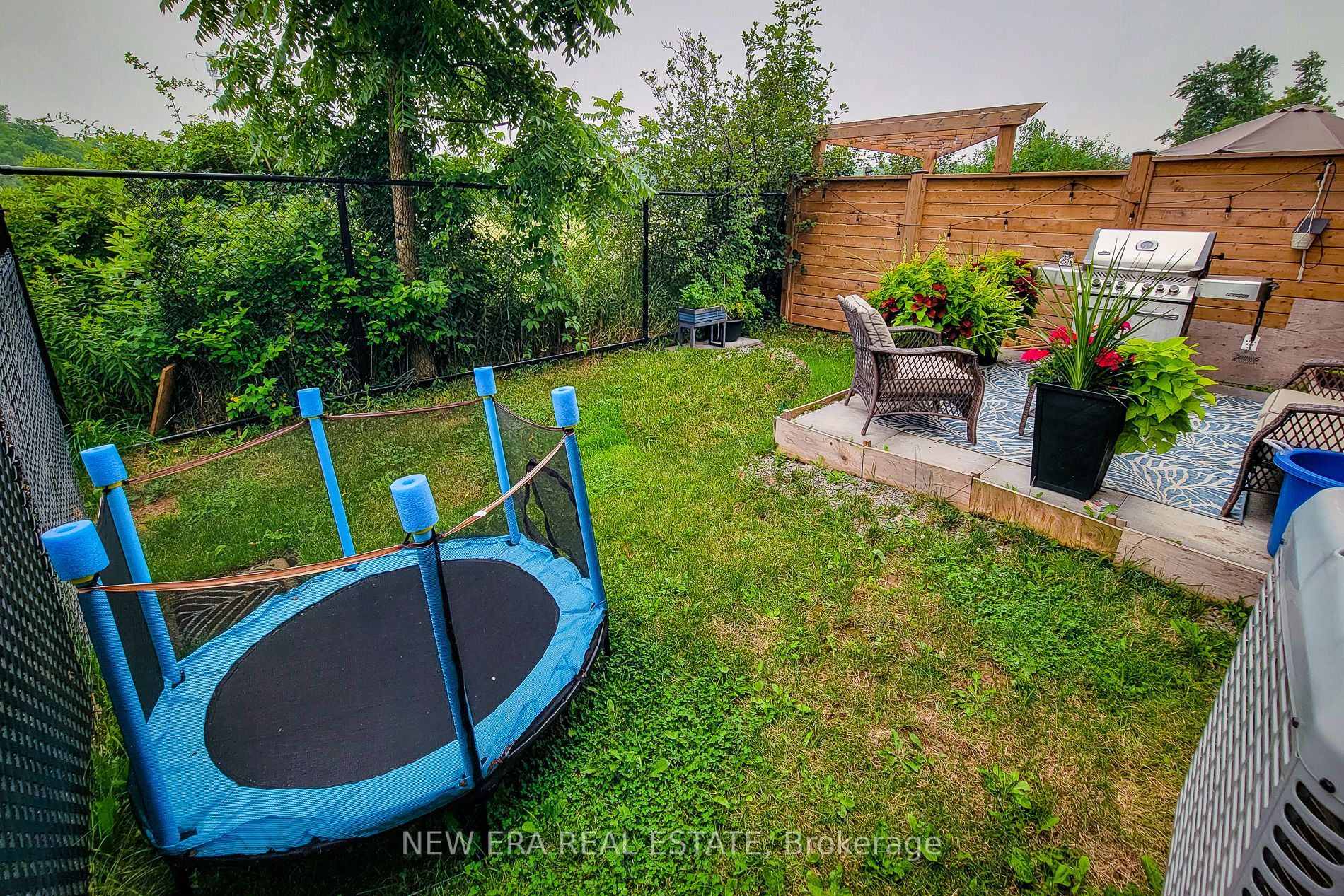 4297 East Avenue E 10 Property Photo 6