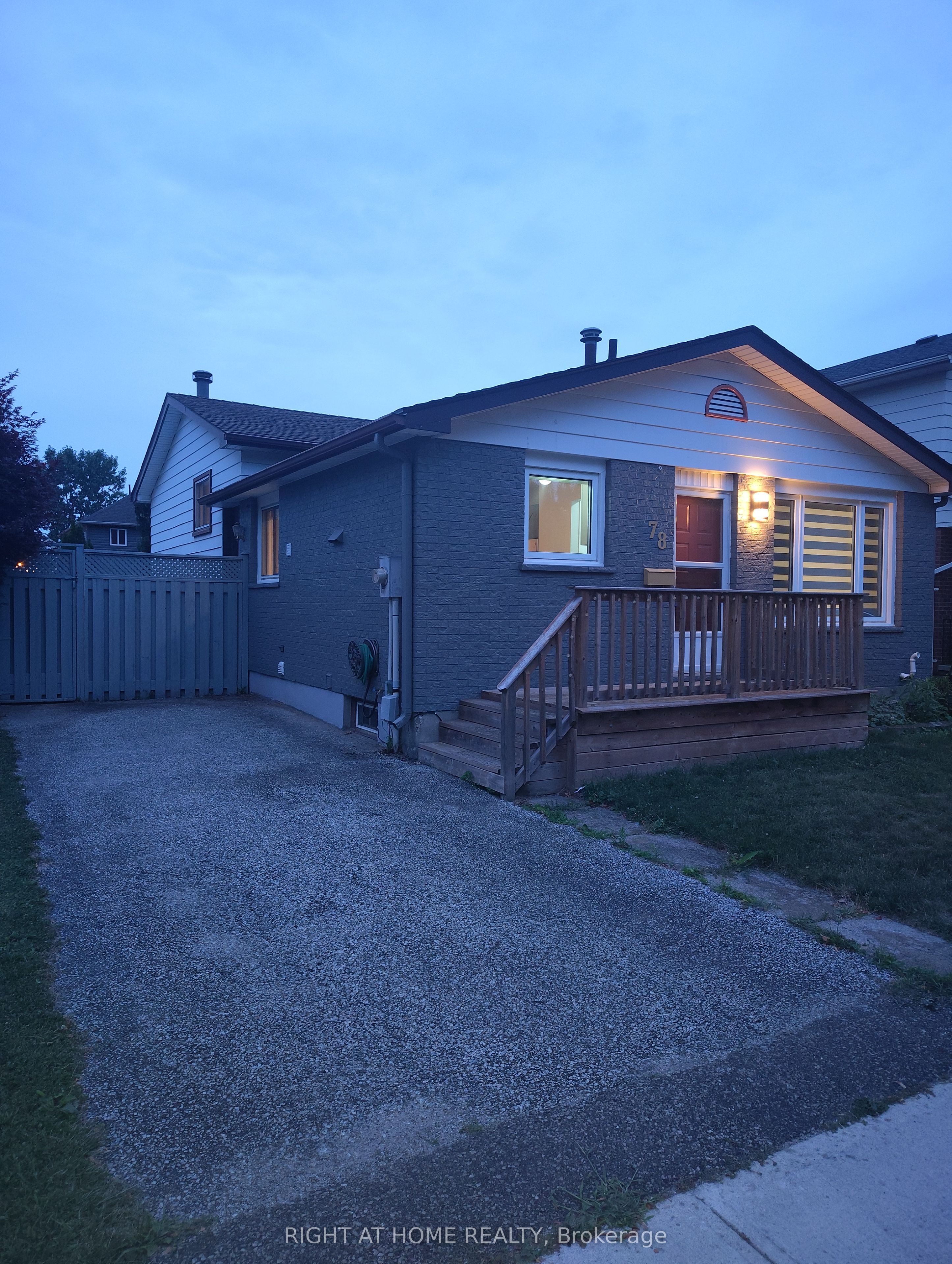 78 Olympic Crescent Property Photo 1