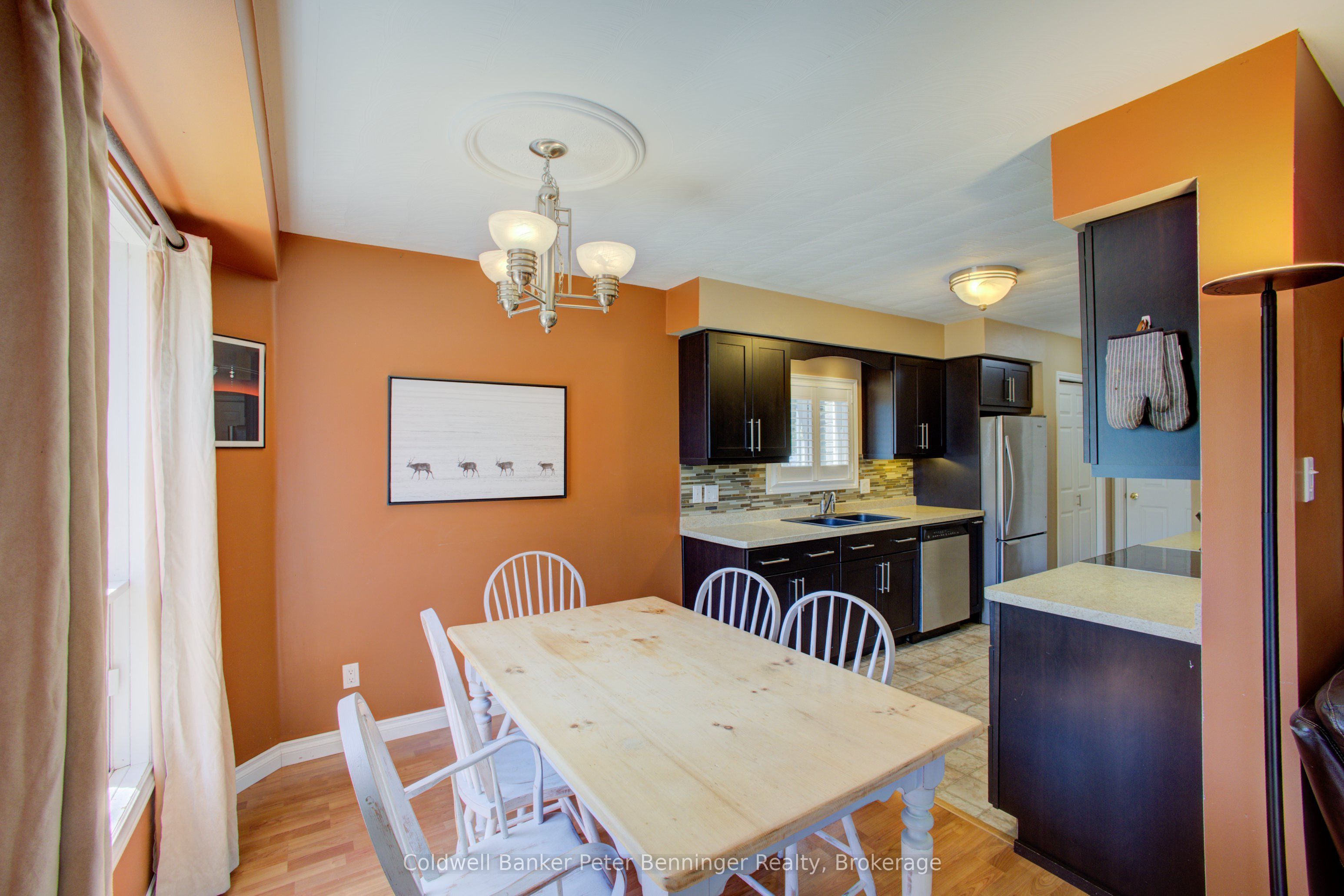 737 Mackendrick Drive Property Photo 10