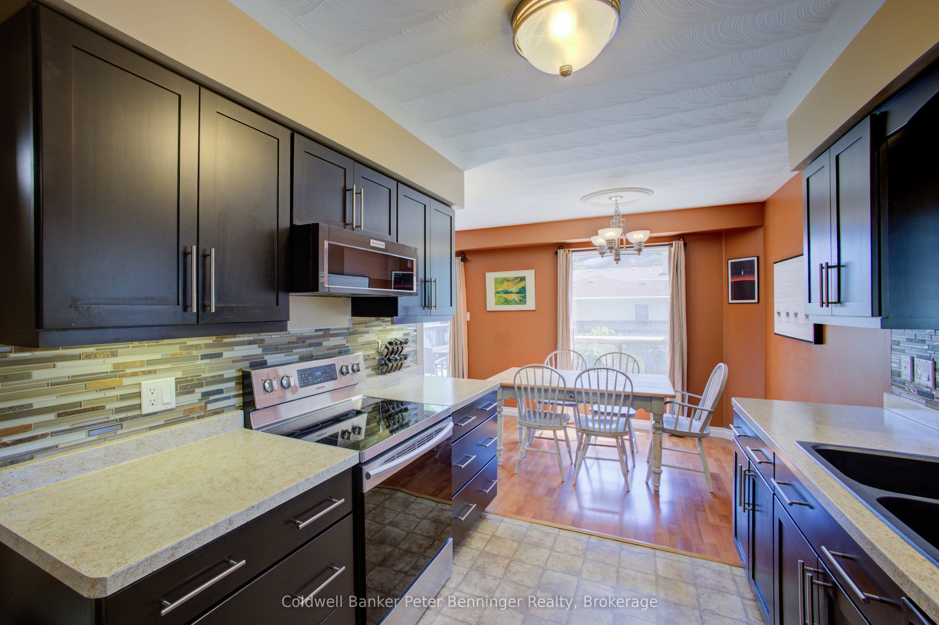 737 Mackendrick Drive Property Photo 16
