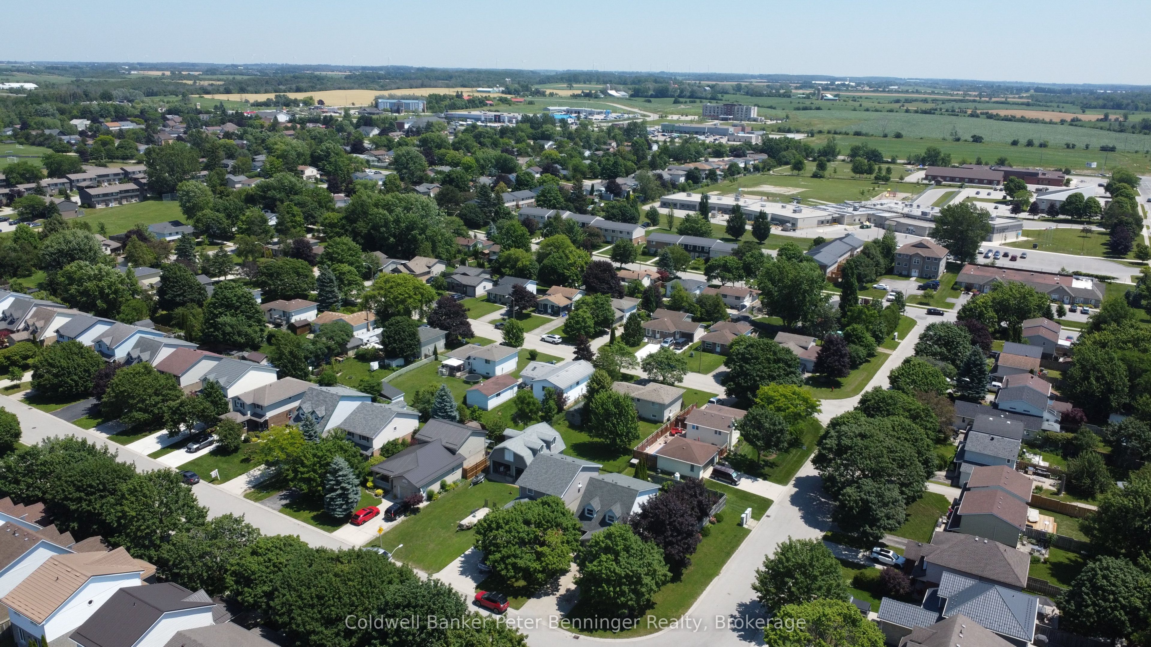 737 Mackendrick Drive Property Photo 45