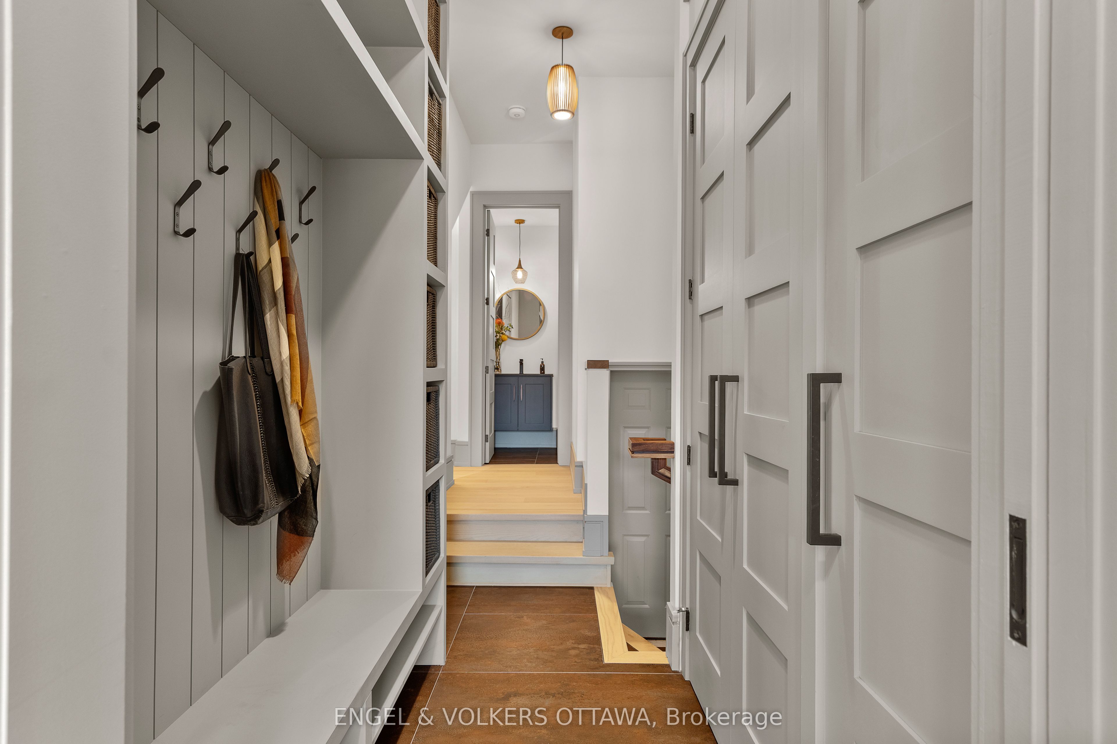 37 Clarendon Avenue Property Photo 5