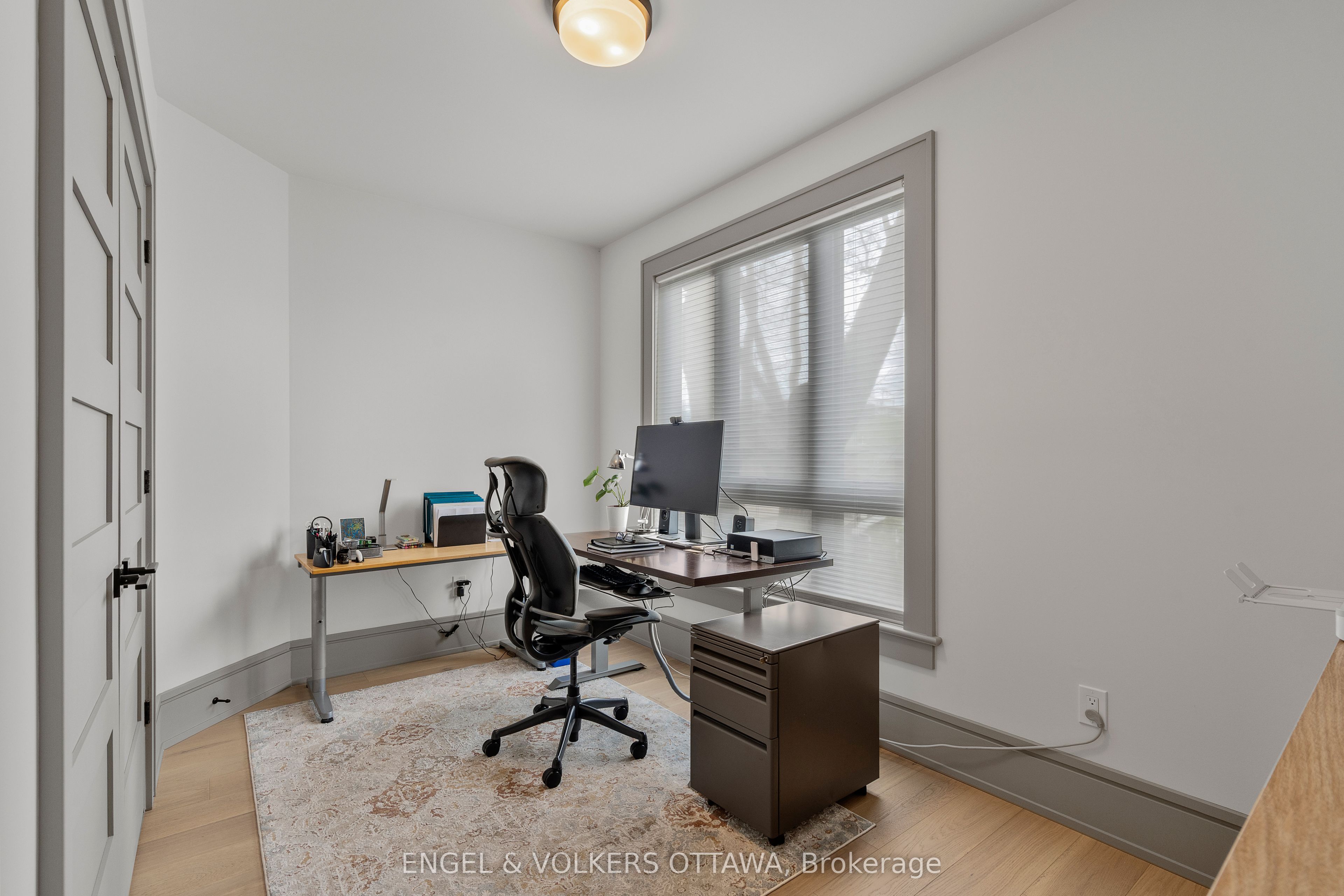 37 Clarendon Avenue Property Photo 37