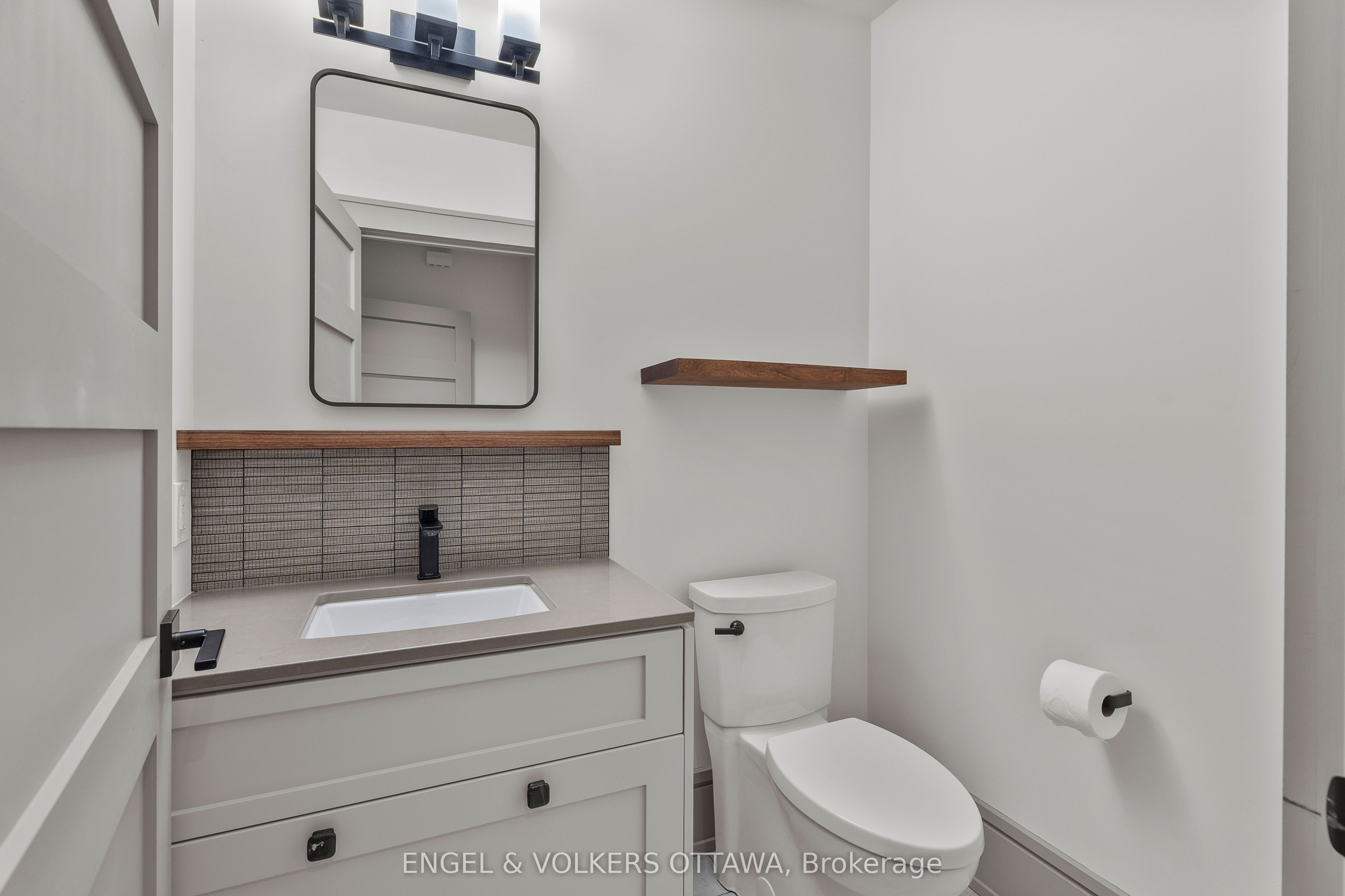 37 Clarendon Avenue Property Photo 41