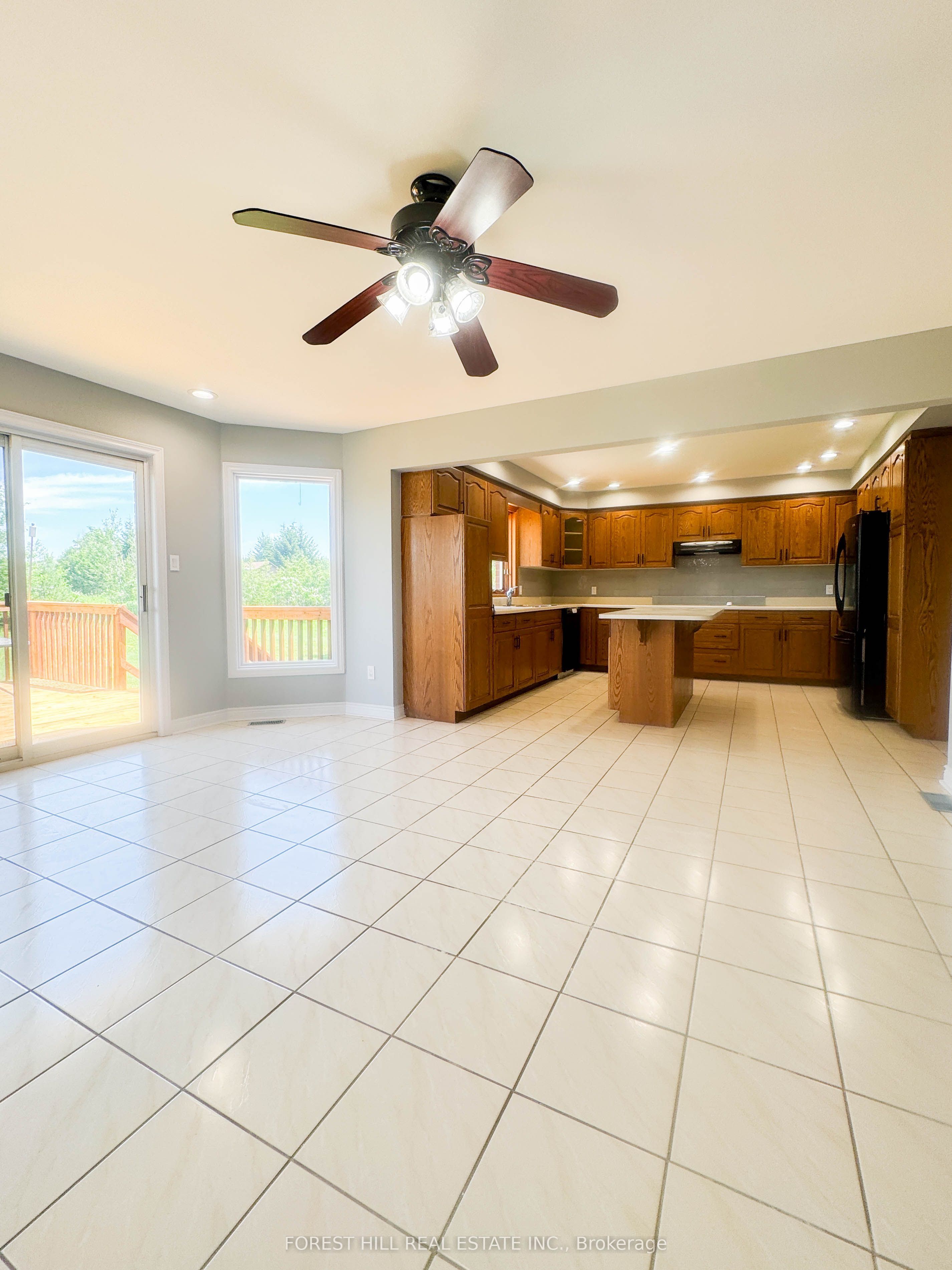 311567 16th Line Property Photo 16