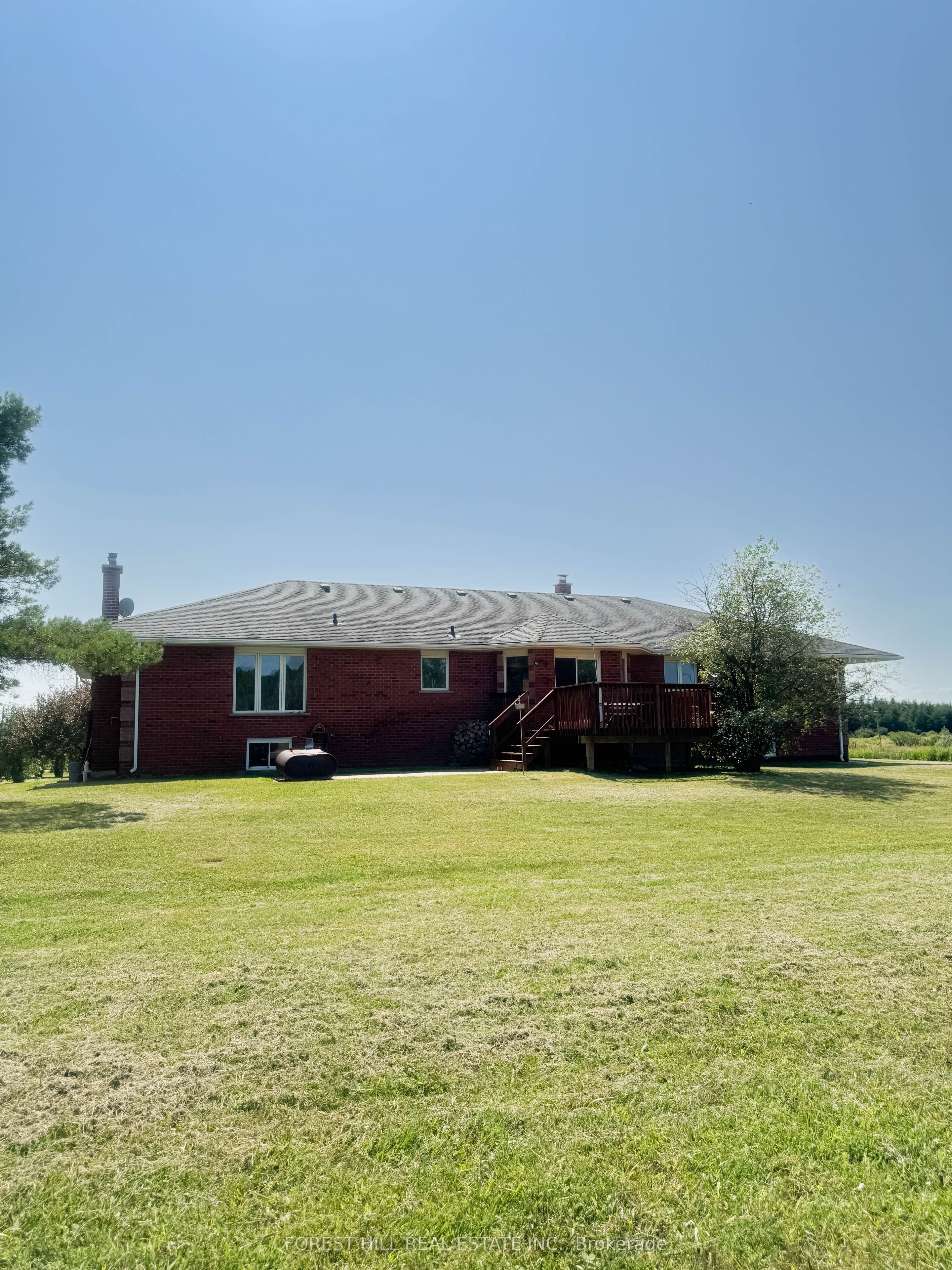 311567 16th Line Property Photo 26