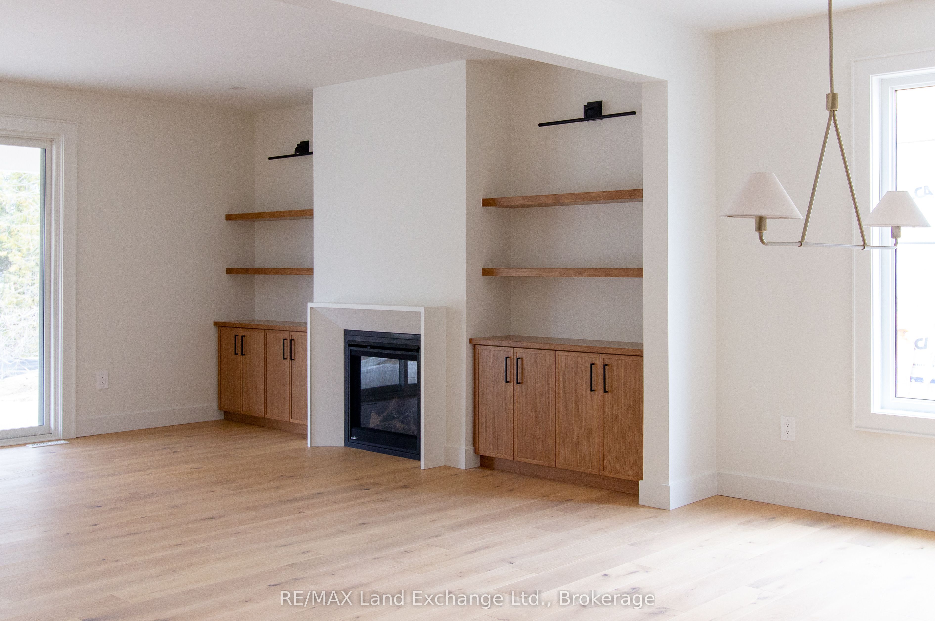 17 Lakeforest Drive Property Photo 18