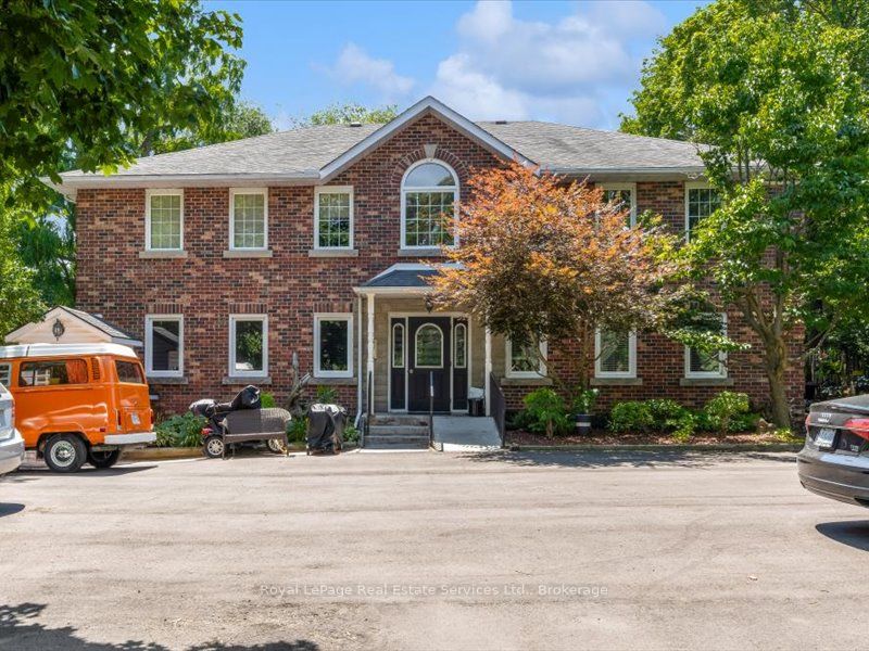 81 Hamilton Street N Property Photo 1