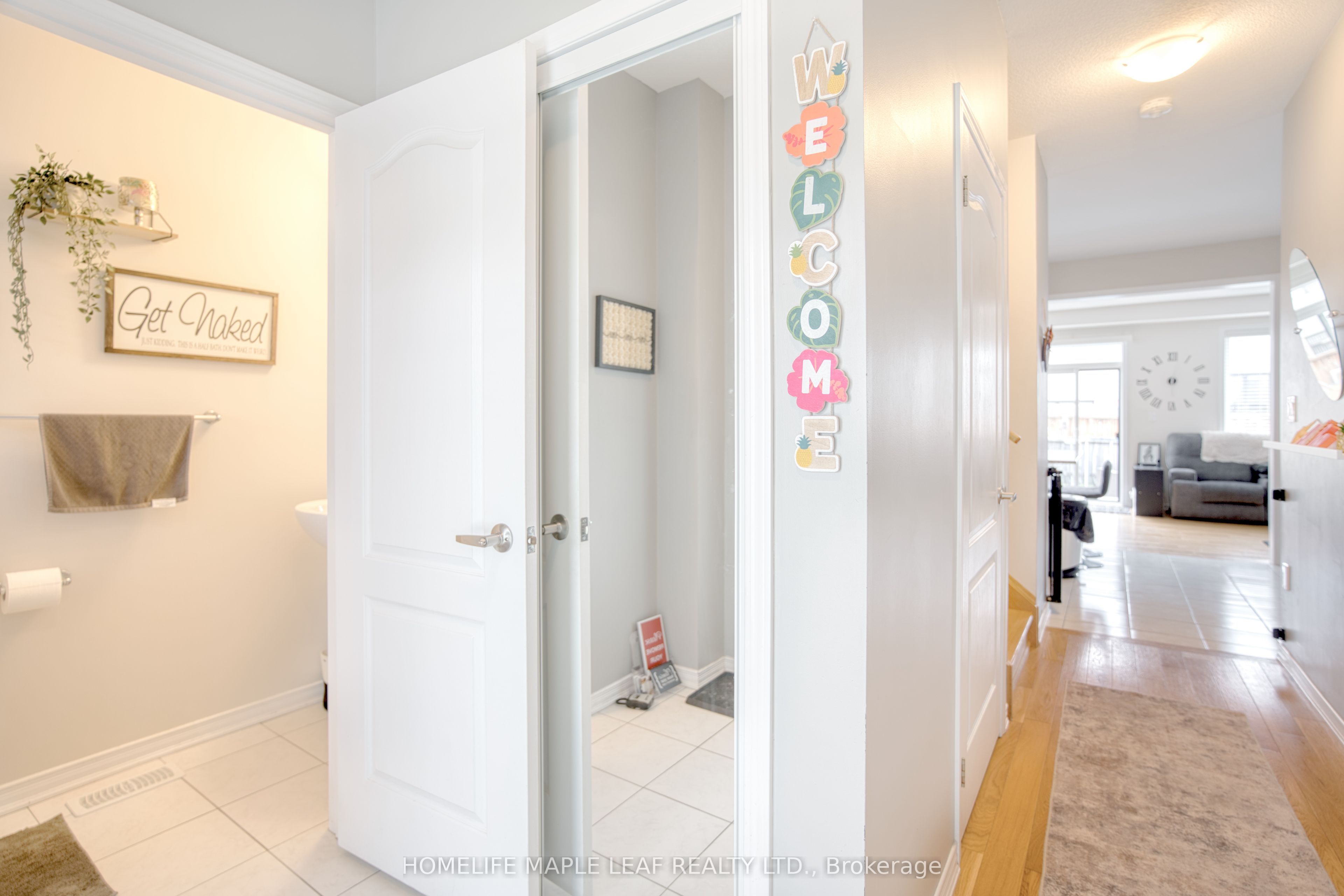 232 Bedrock Drive S Property Photo 6