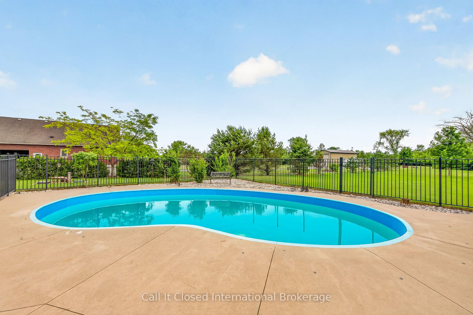 850 Regional Road 27 Property Photo 33