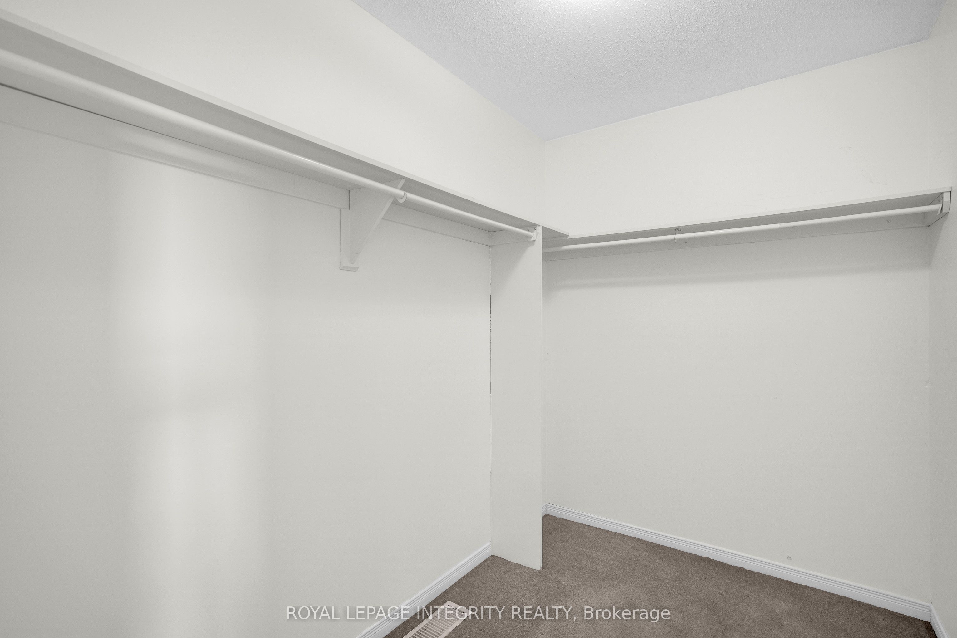 69 Goldridge Drive Property Photo 28