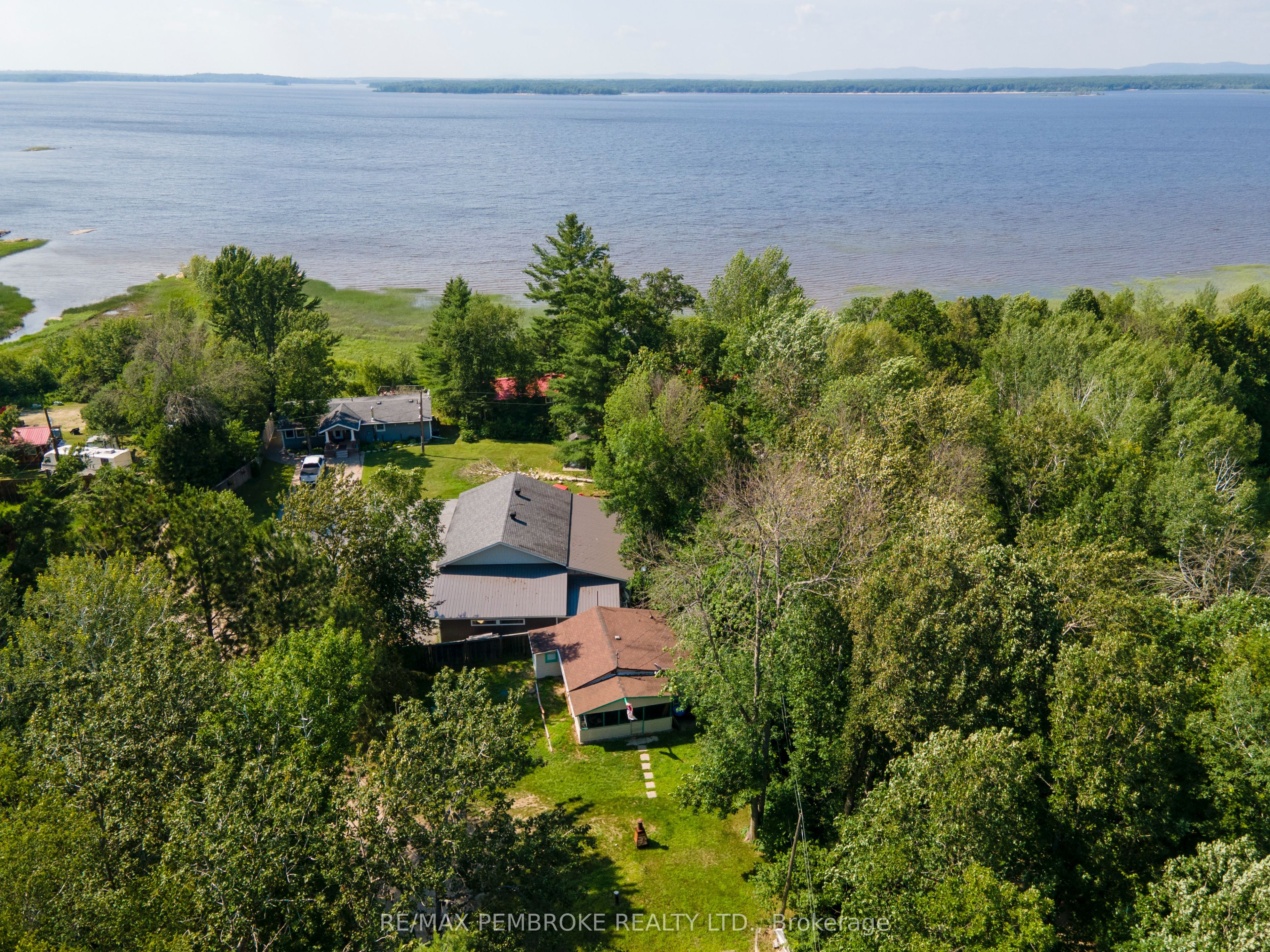 19b Moores Beach Road Property Photo 8