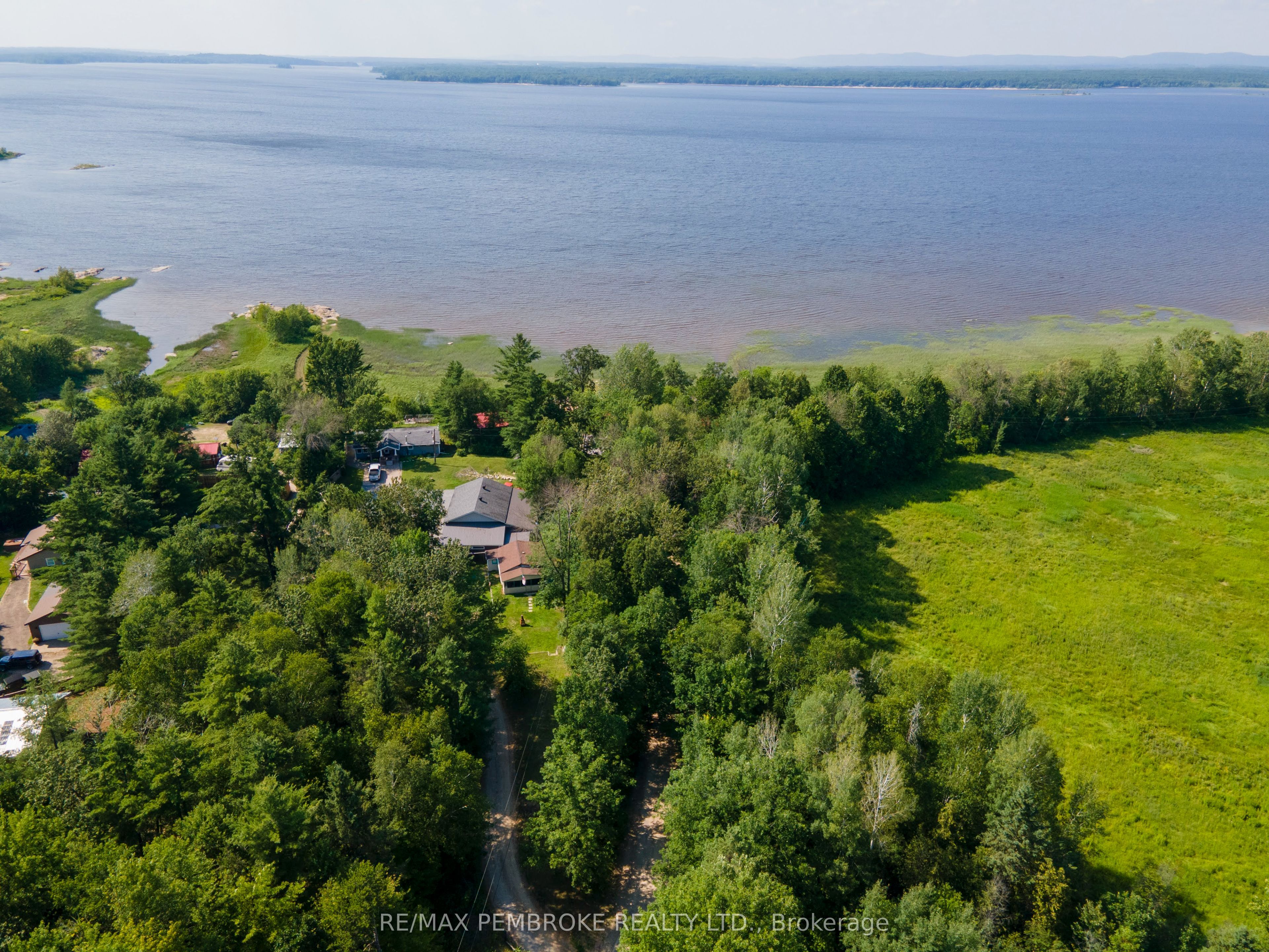 19b Moores Beach Road Property Photo 12