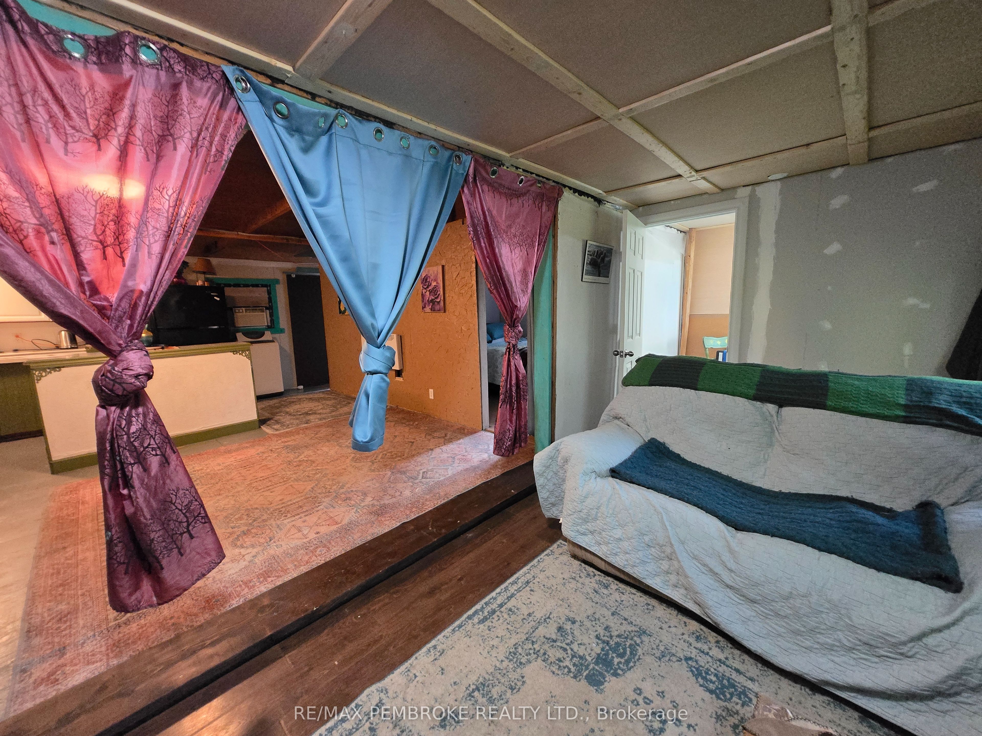 19b Moores Beach Road Property Photo 23