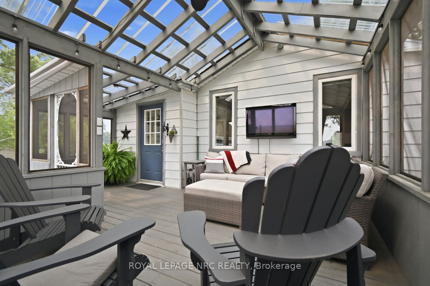 43289 Pettit Road Property Photo 7