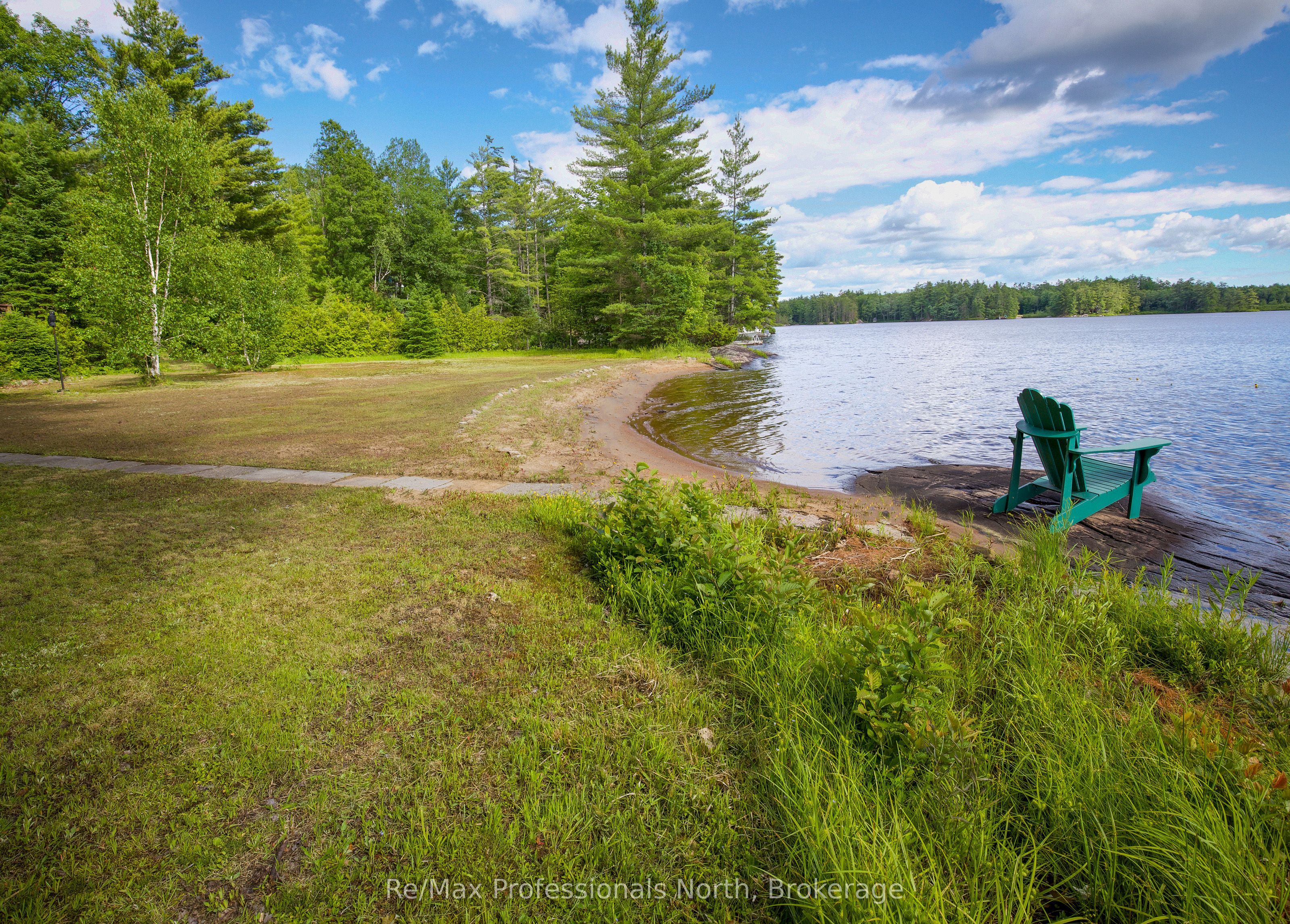 673 Peninsula Road W Property Photo 11
