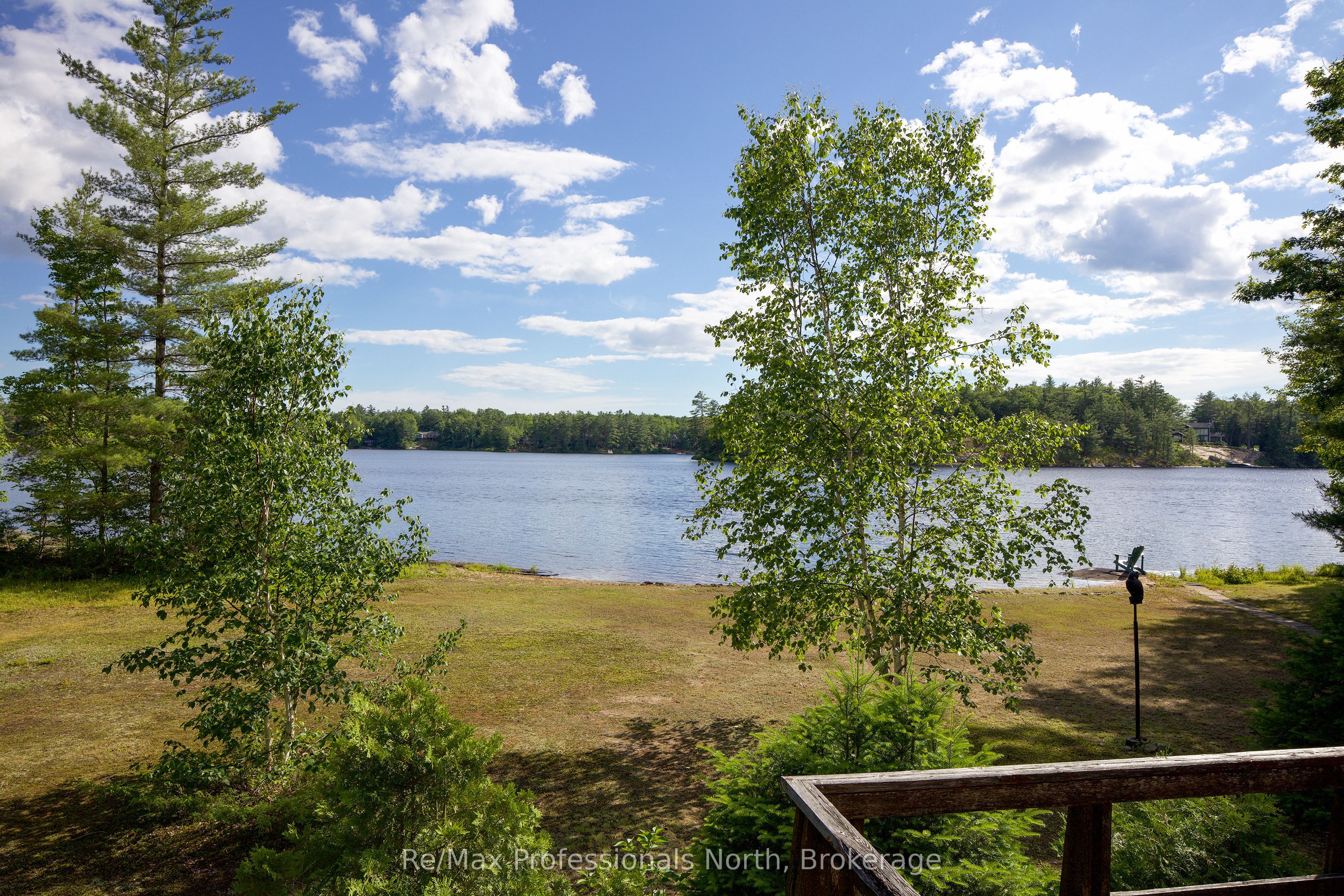 673 Peninsula Road W Property Photo 17