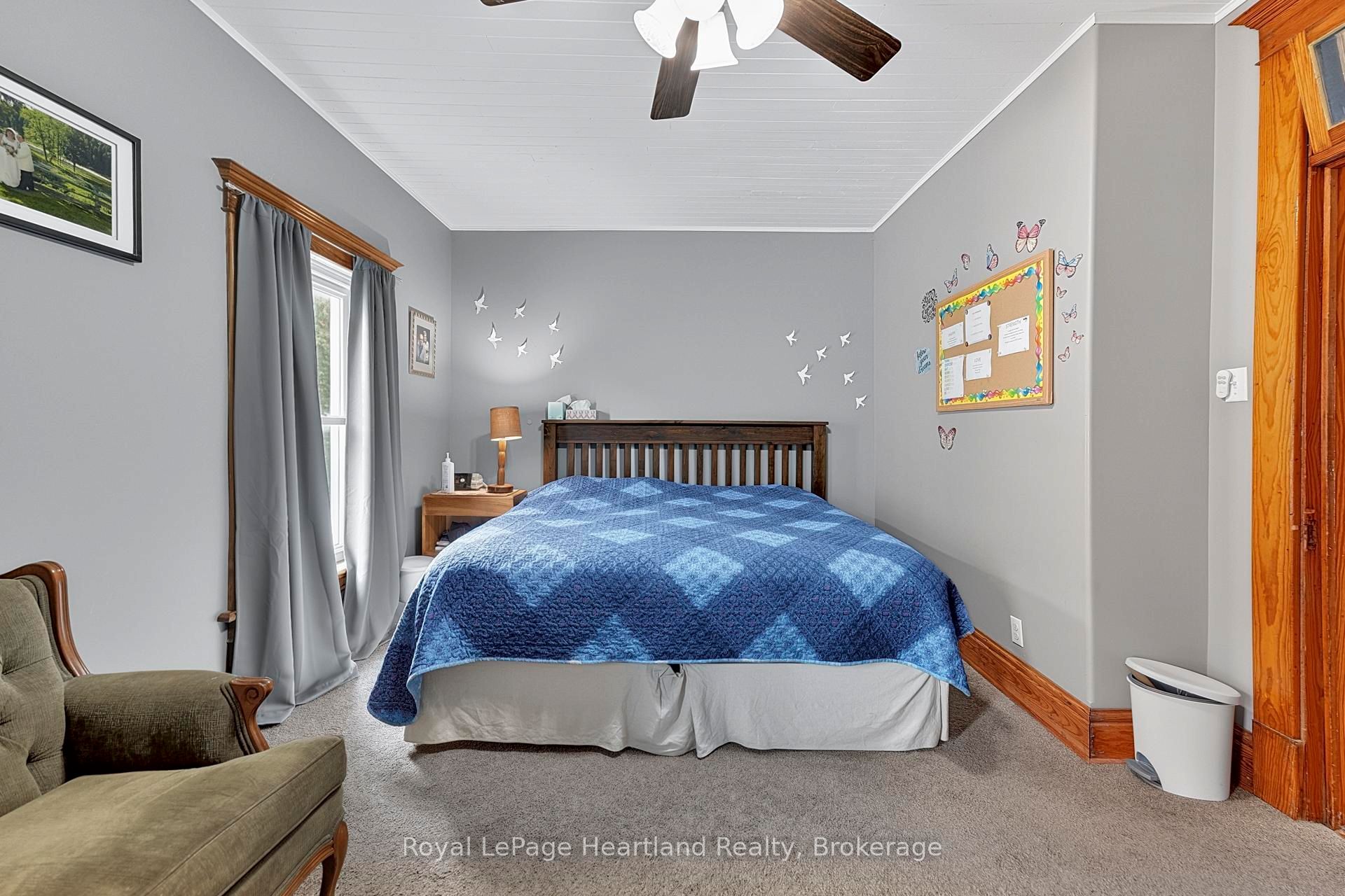 14 Elgin Avenue E Property Photo 29