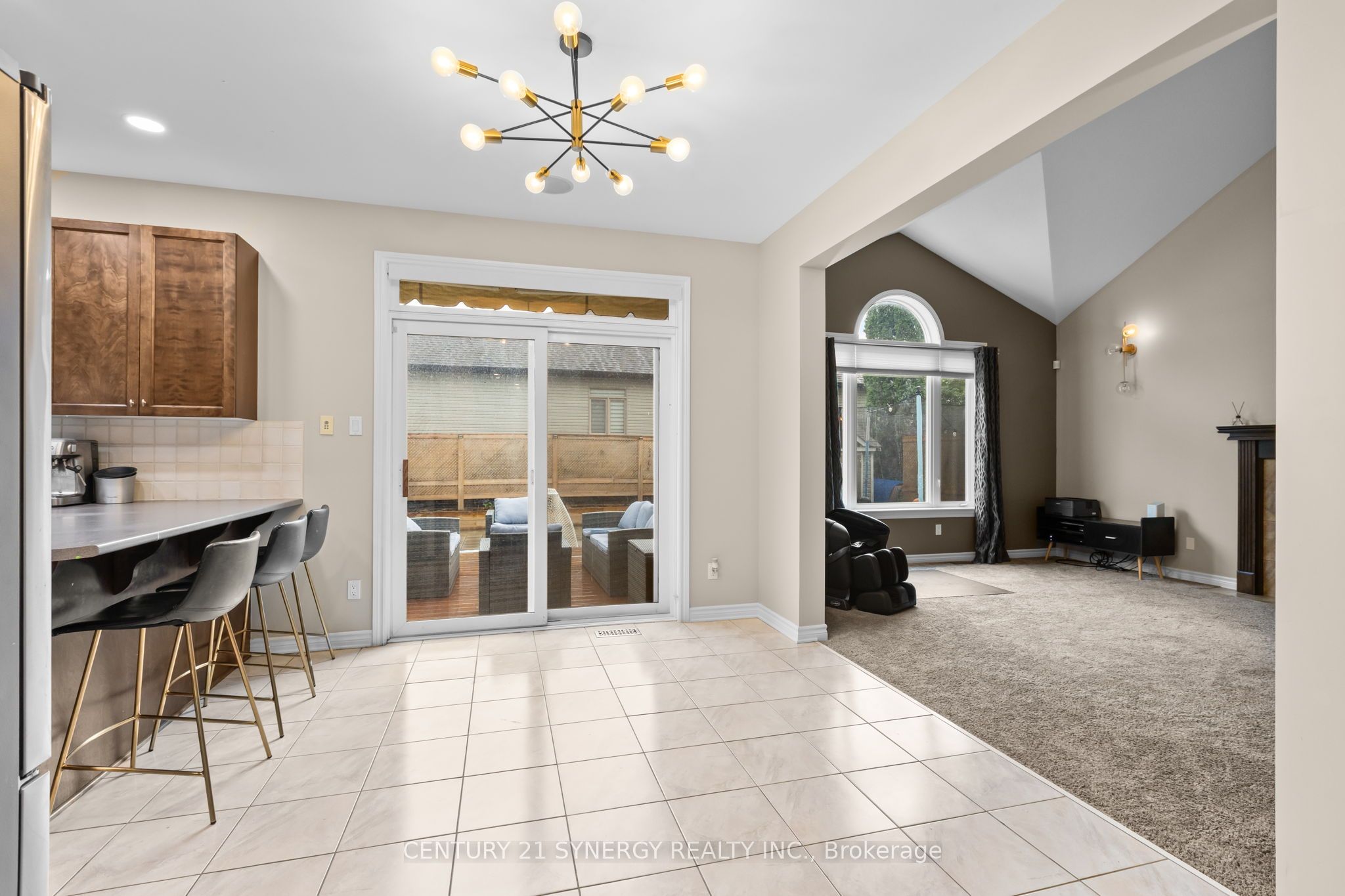 532 Landswood Way Property Photo 21