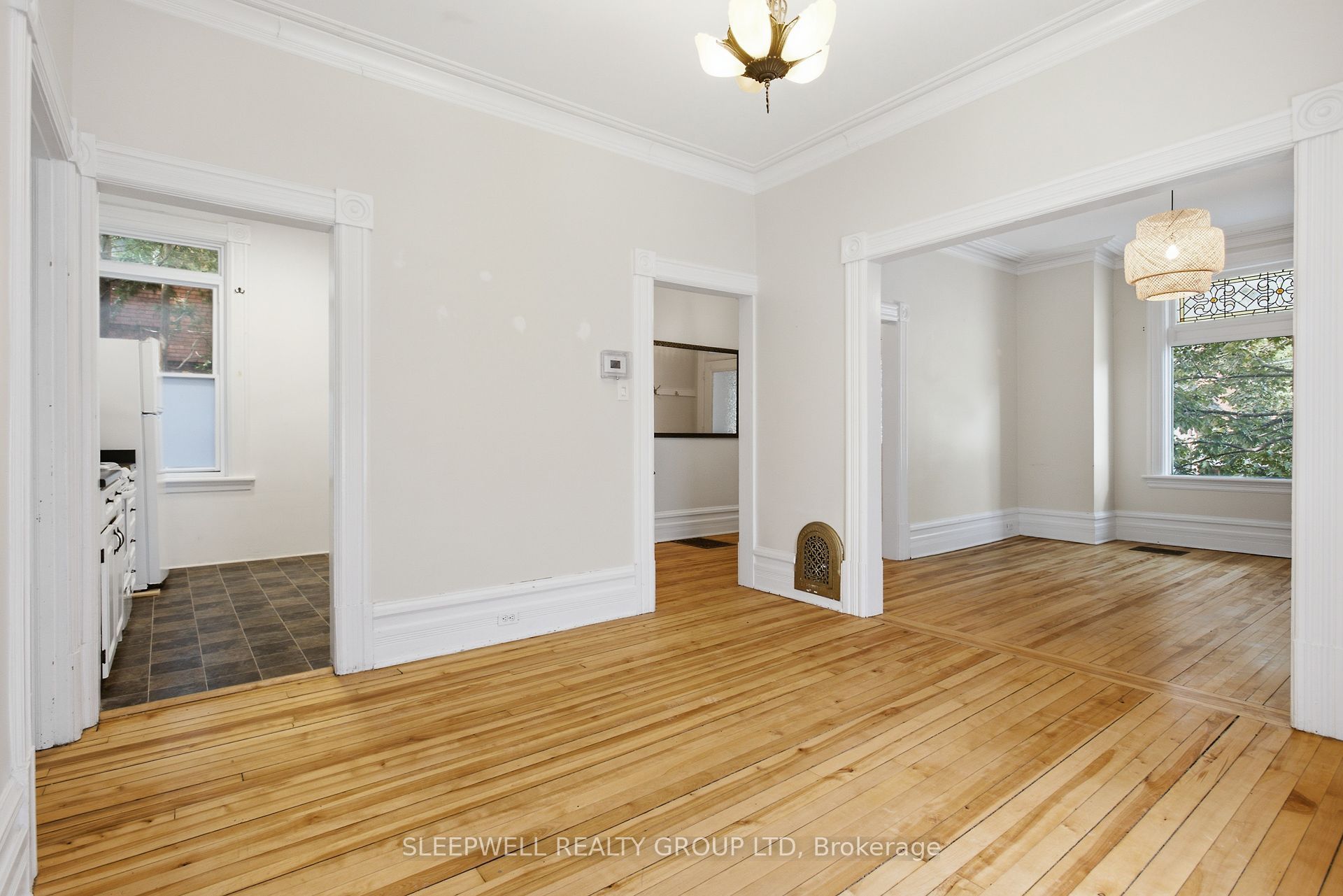 80 Fourth Avenue Property Photo 7