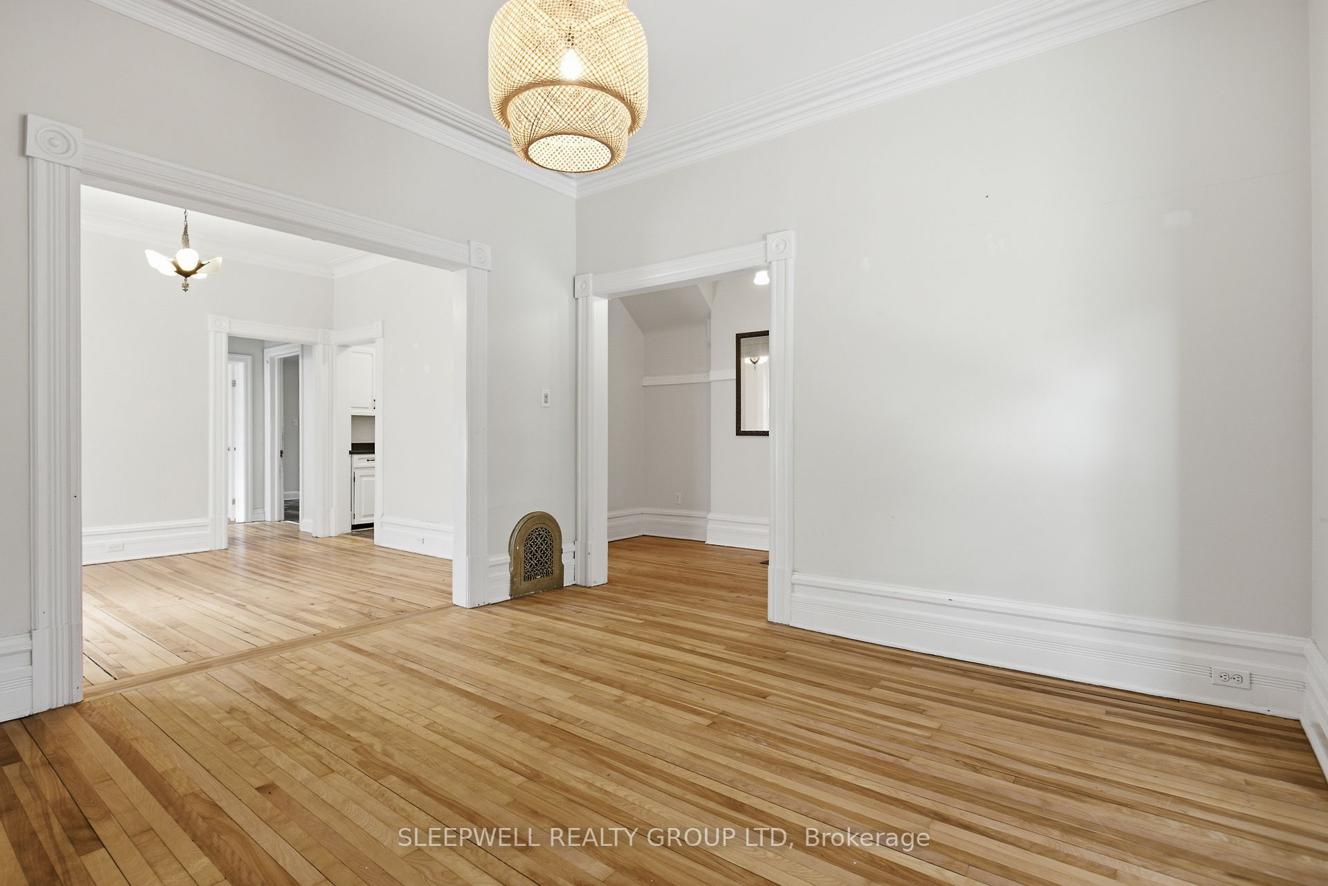 80 Fourth Avenue Property Photo 8