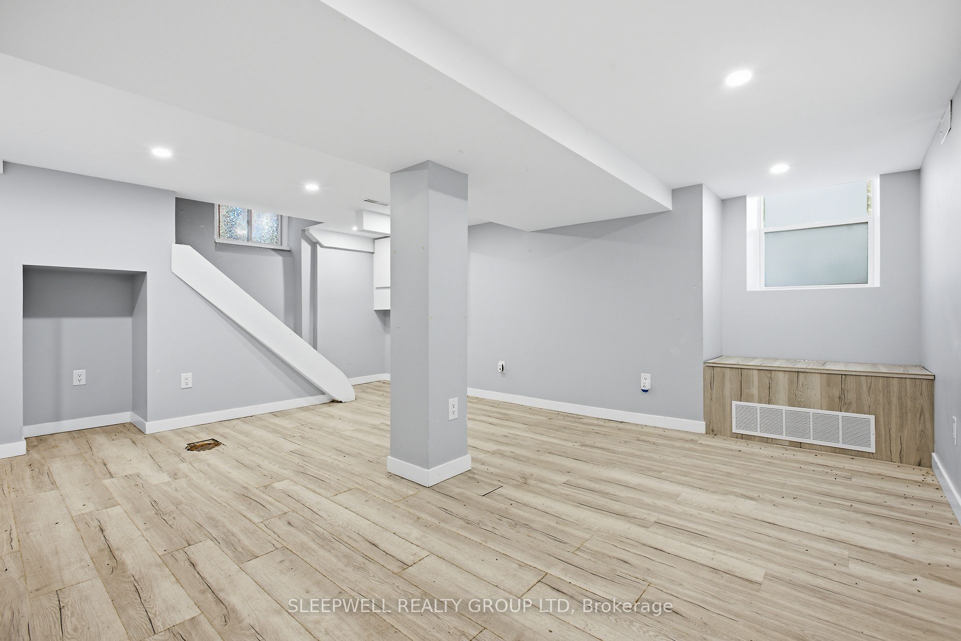80 Fourth Avenue Property Photo 17