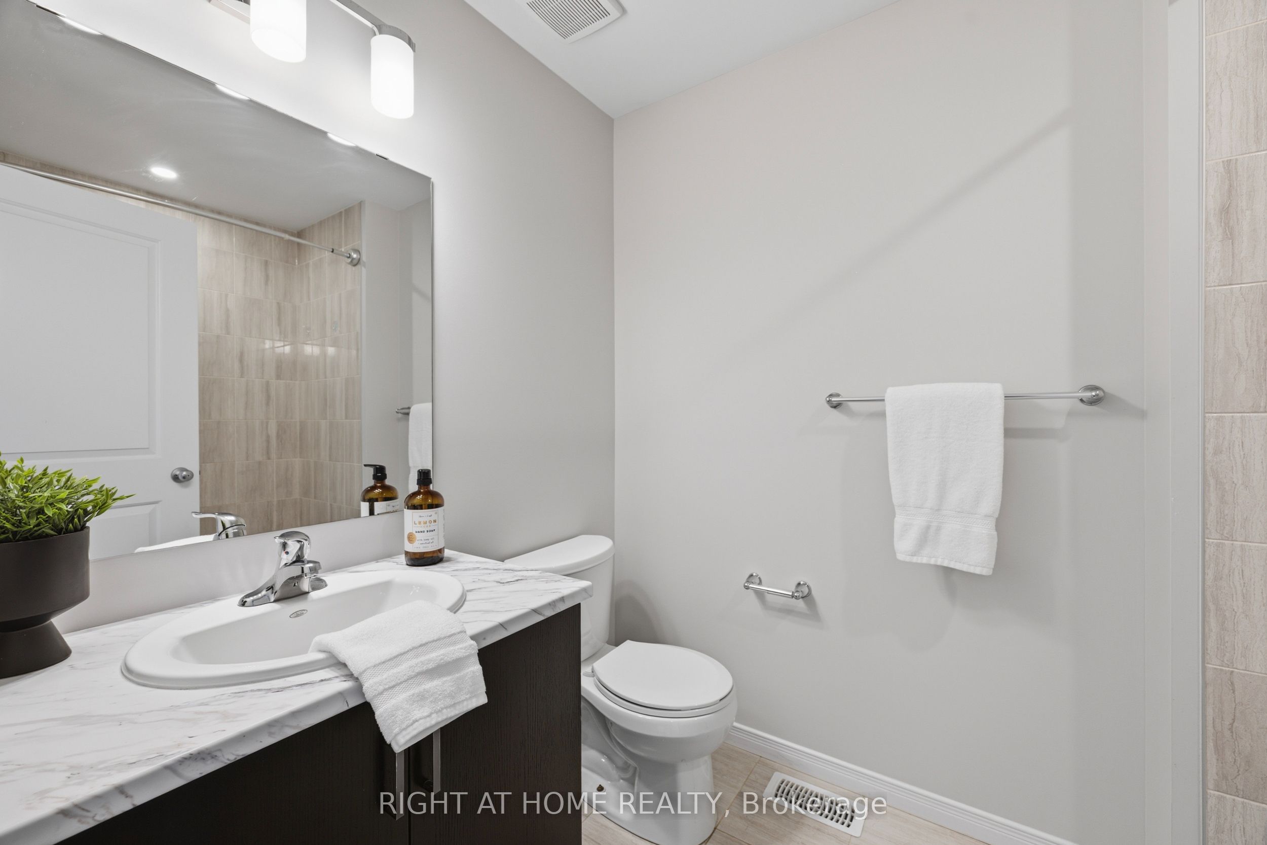 593 Edenwylde Drive Property Photo 37