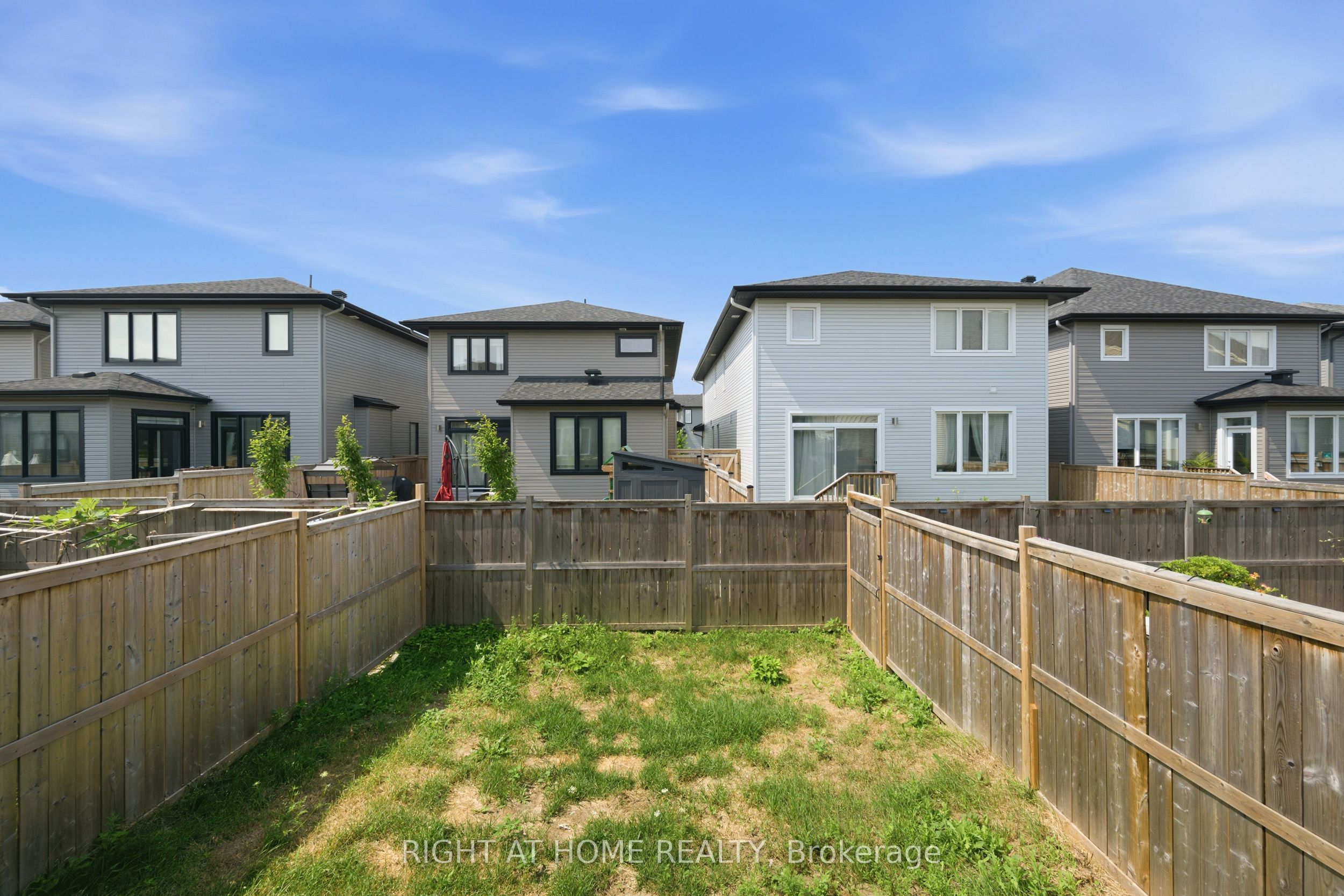 593 Edenwylde Drive Property Photo 44
